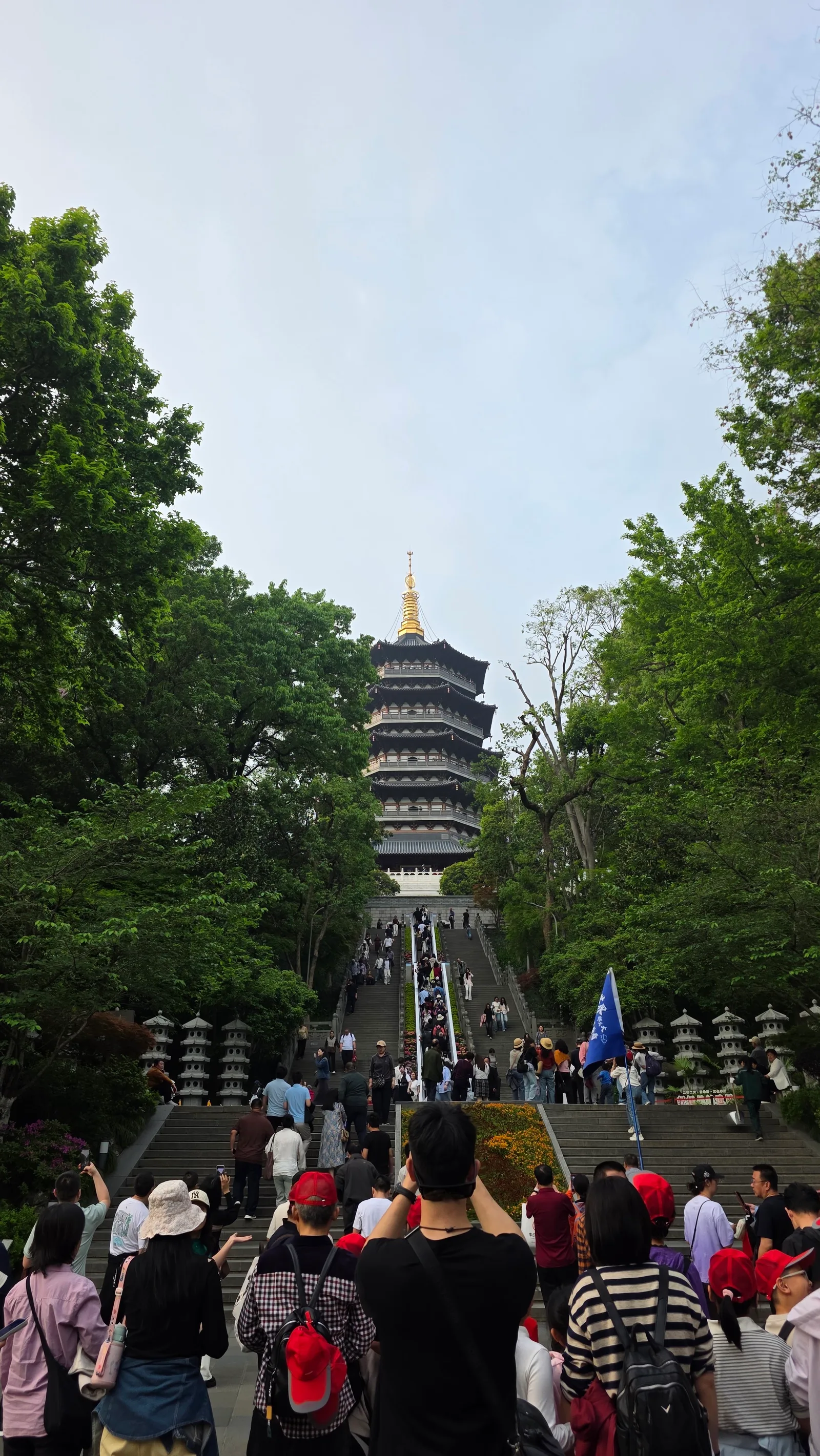 Details at Leifeng Pagoda Hangzhou — travel photo