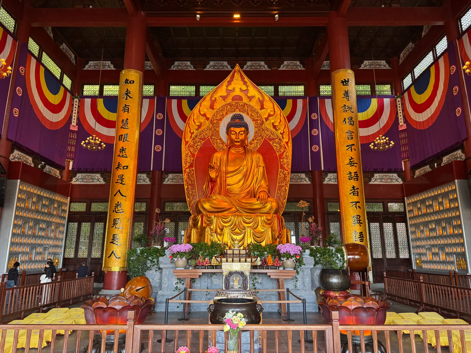 Atmosphere at 南屏晚钟 Hangzhou — travel photo