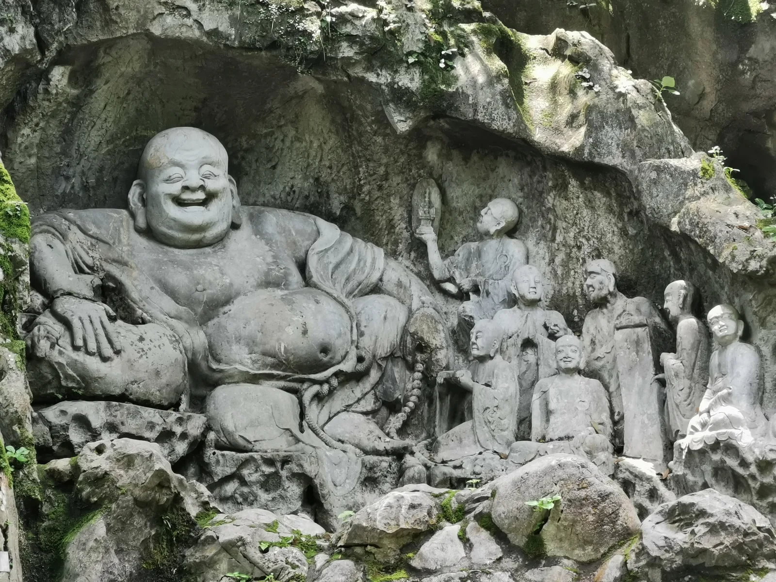 飞来峰造像