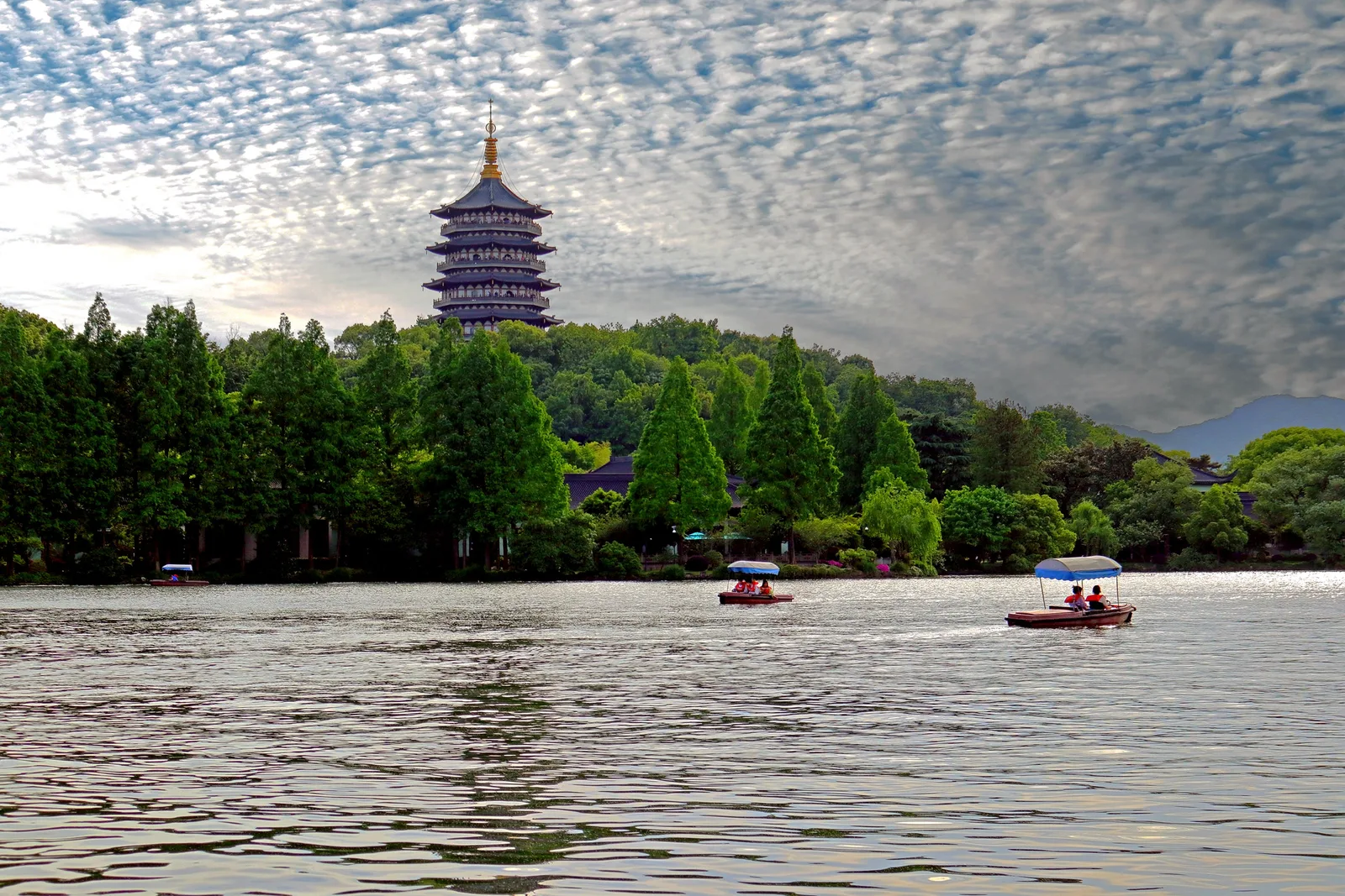 Main view at Xi Lake Hangzhou — travel photo