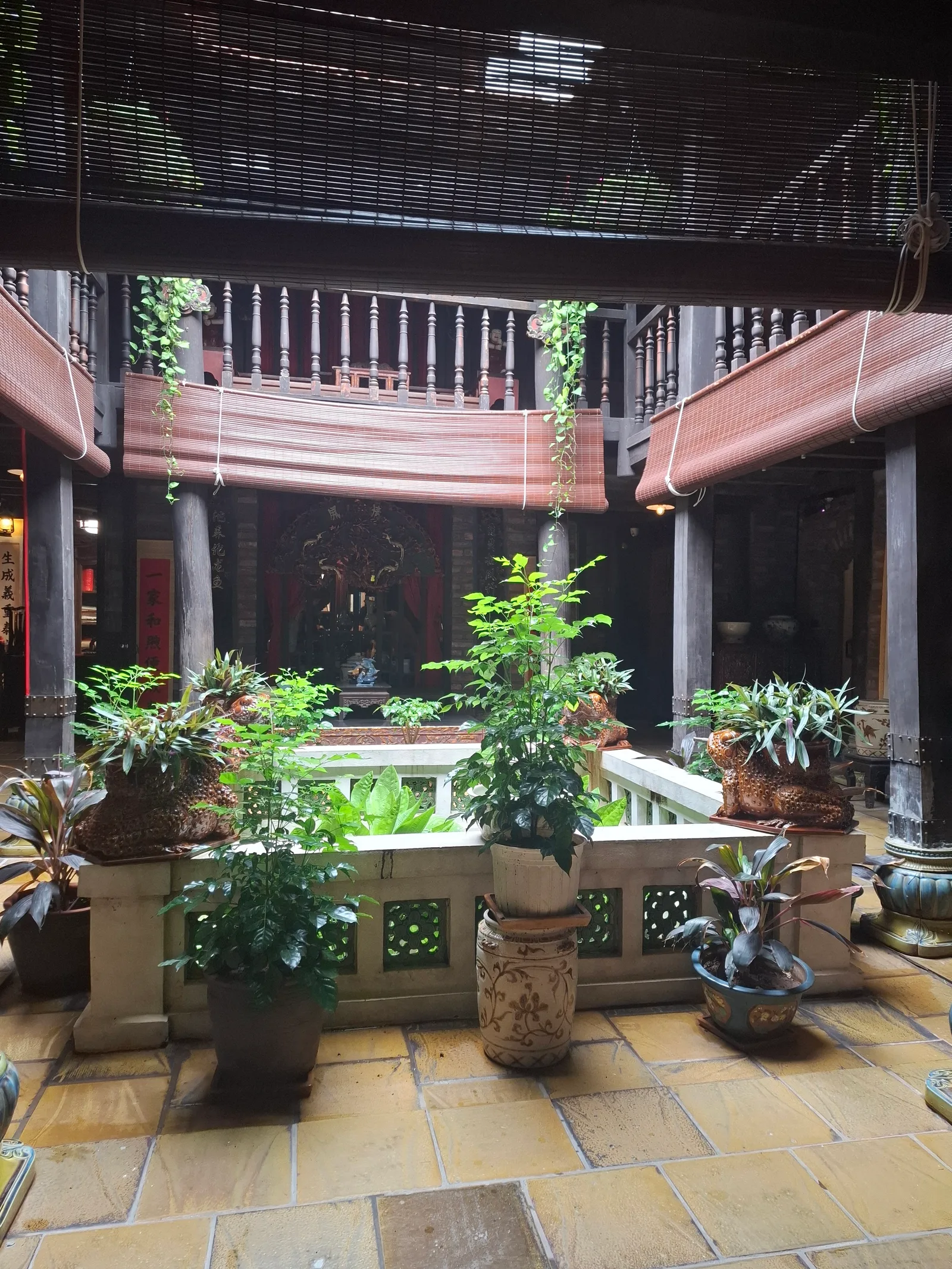 Main view at Bat Trang Ancient Village Hanoi — travel photo