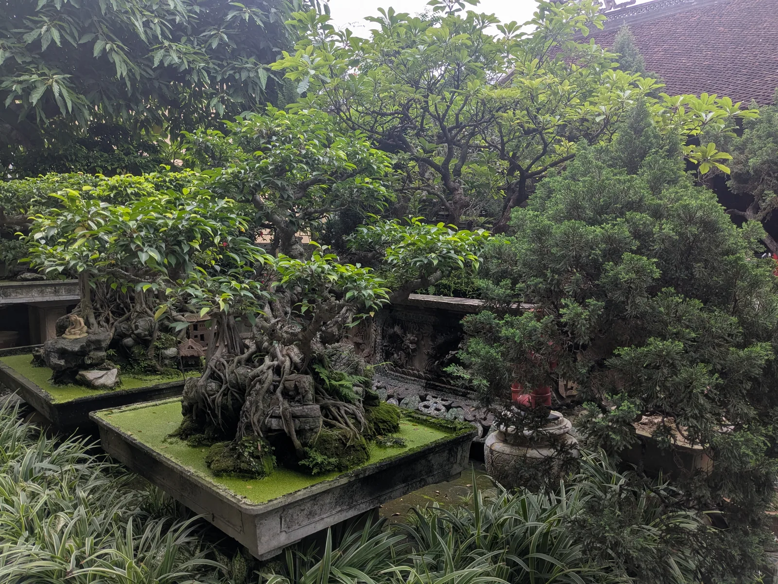 Atmosphere at Bát Tràng Museum by National Artist Vũ Thắng Hanoi — travel photo