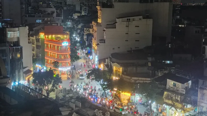 Cloud Sky Bar Hanoi