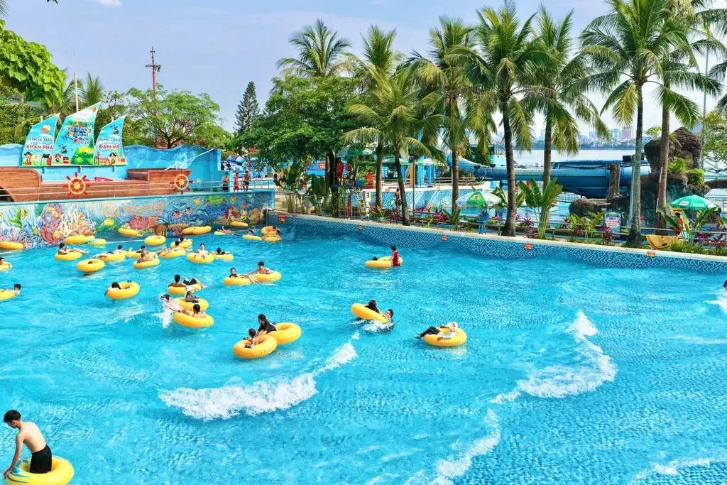 Ho Tay Water Park