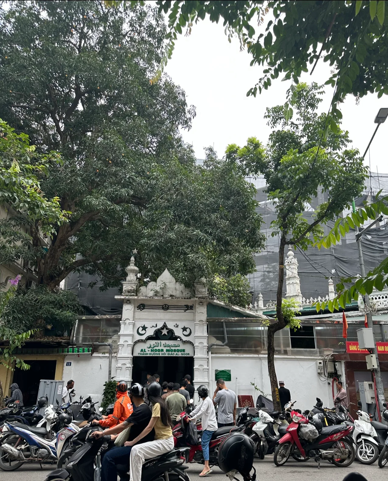 Details at Masjid Al Noor Hanoi Hanoi — travel photo