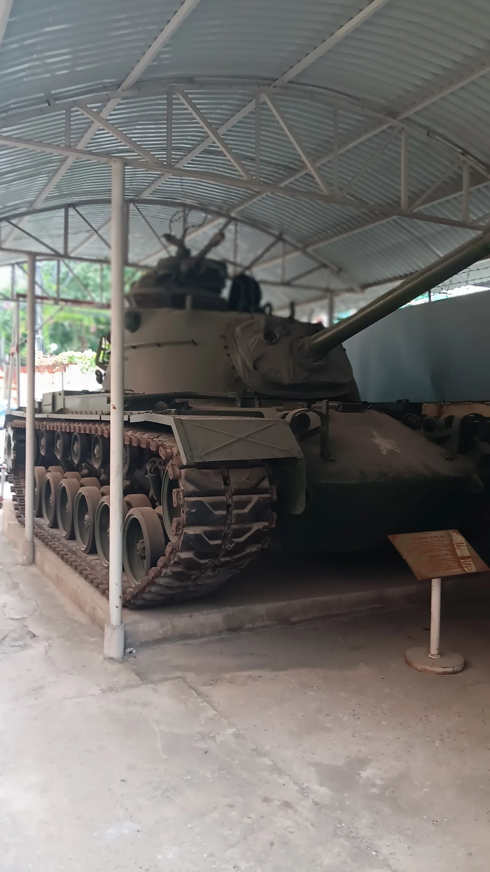 Atmosphere at Museum of Armored Forces Hanoi — travel photo