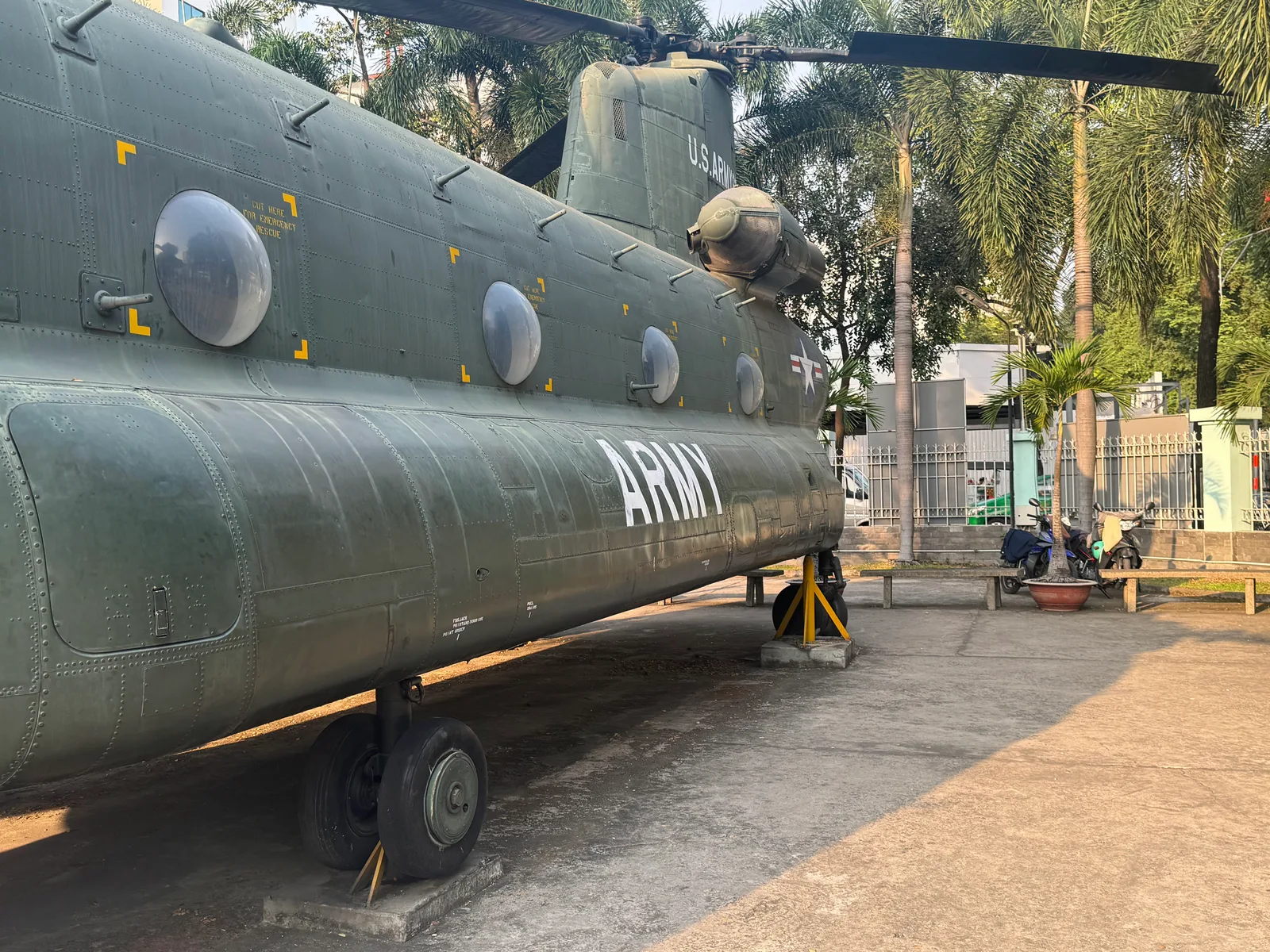 Details at Vietnam National Museum of History Hanoi — travel photo