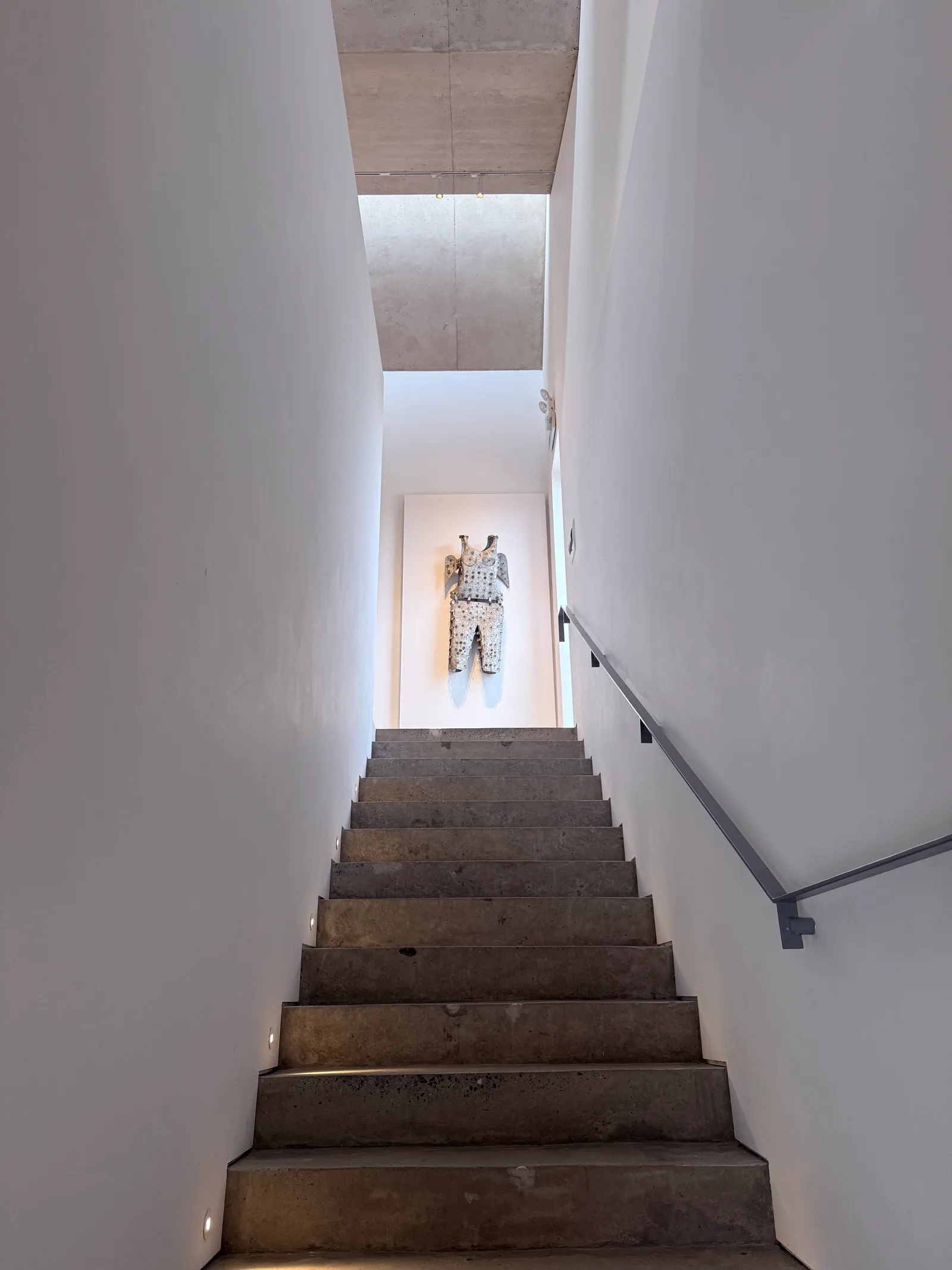 Atmosphere at Vu Dan Tan Museum Hanoi — travel photo