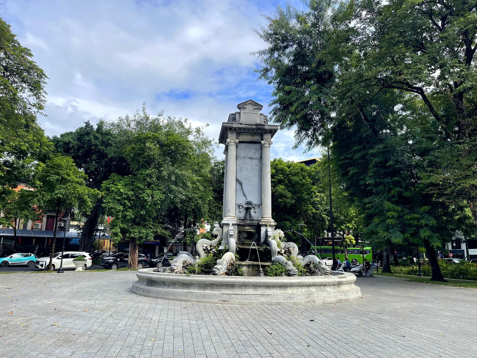 Main view at Vườn hoa Con Cóc Hanoi — travel photo