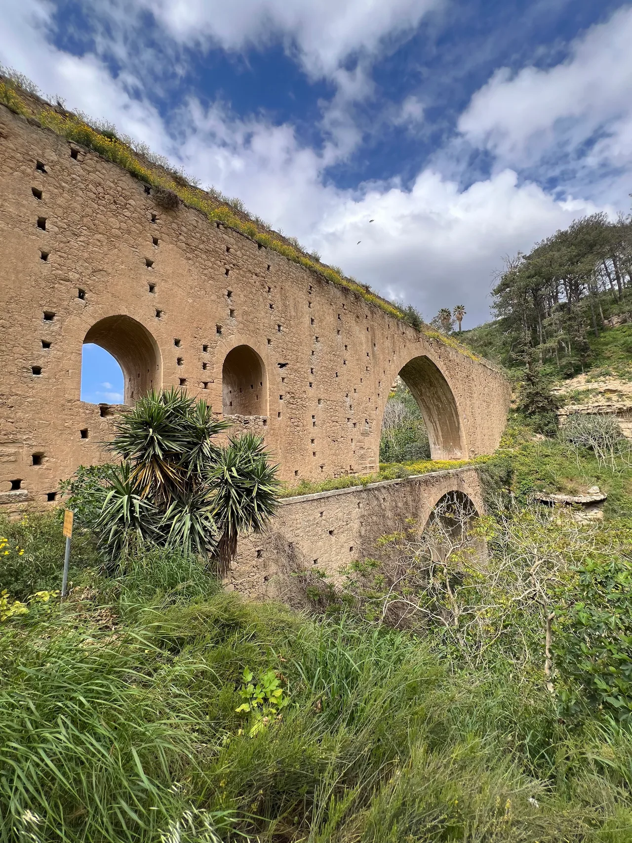 Aqueduct of Agia Irini — culture guide Heraklion