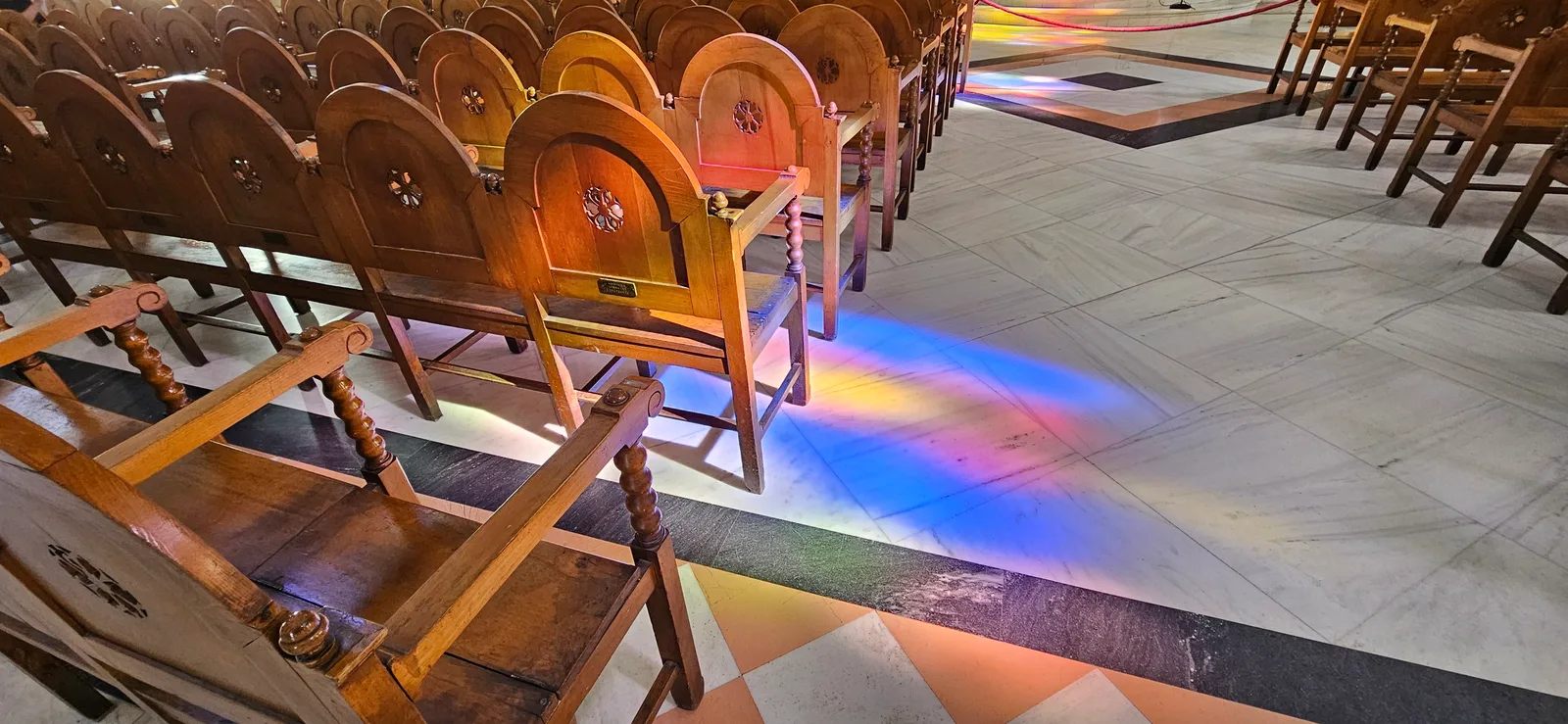 Details at Cathedral Holy Temple of Saint Titus Heraklion — travel photo