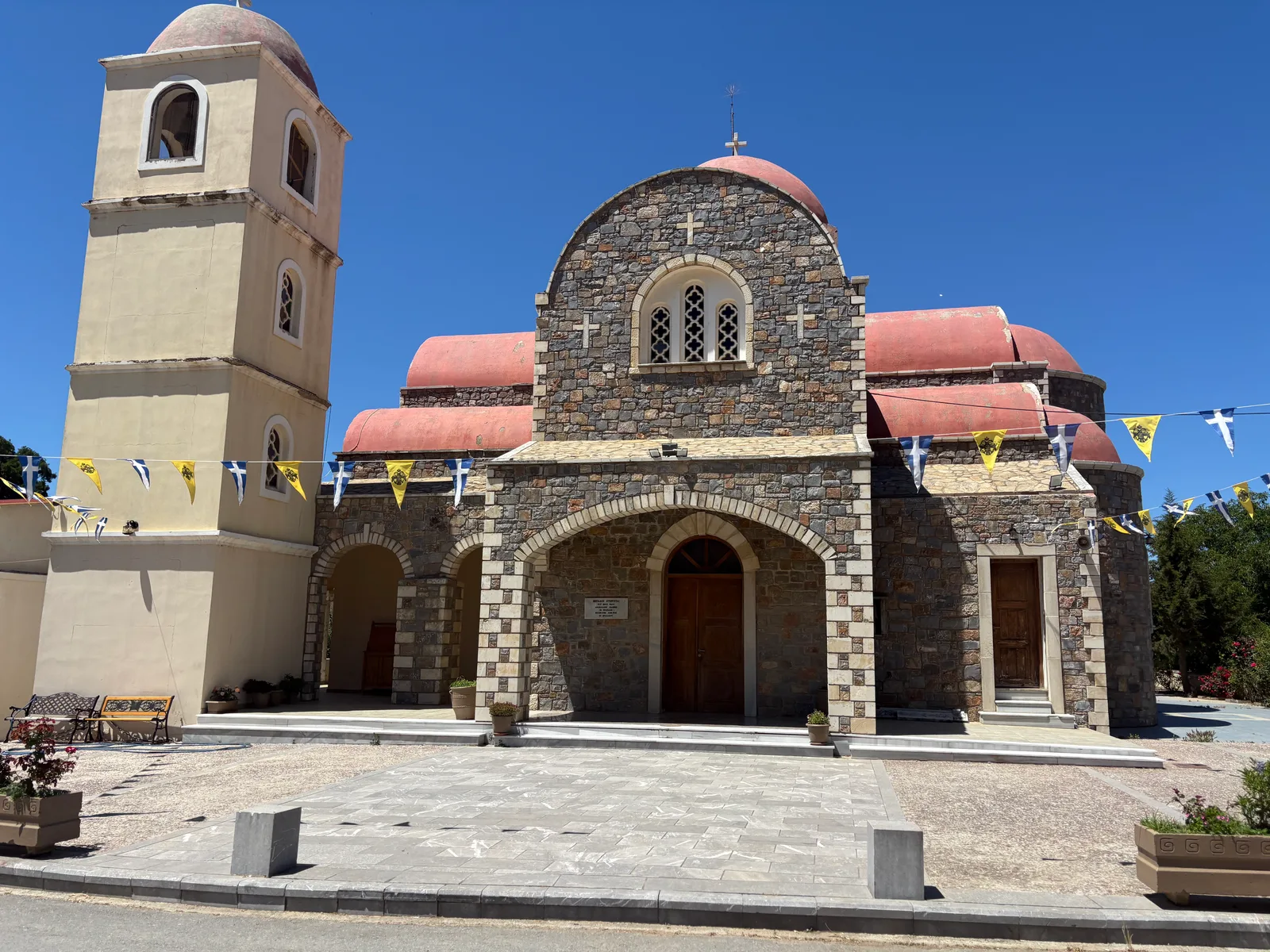 Main view at Crete Jeep Safari Adventures Heraklion — travel photo