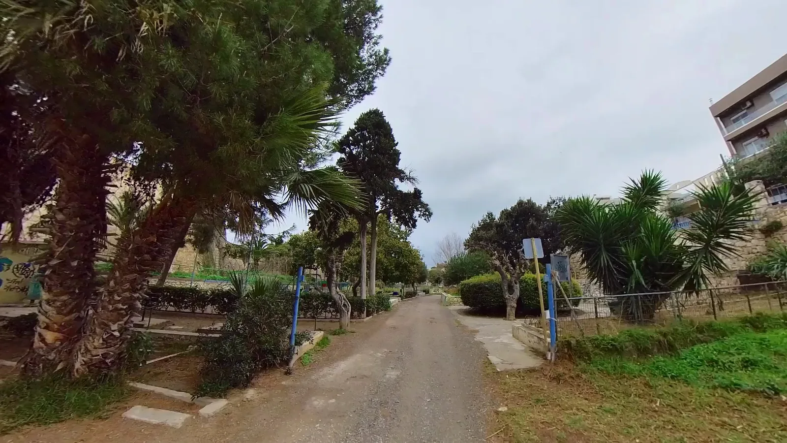 Main view at Efkalyptos Park Heraklion — travel photo