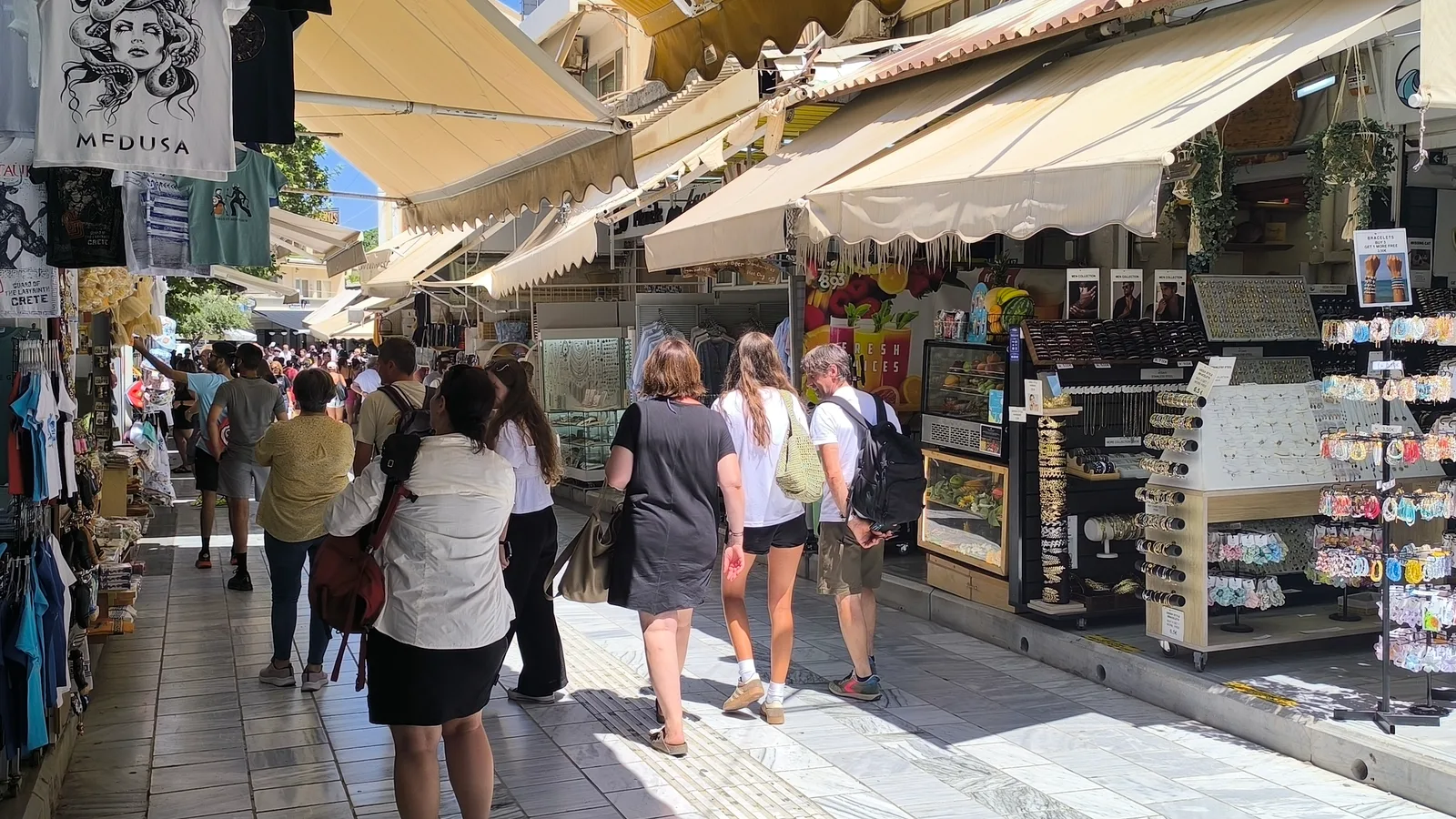 Main view at Herakleion Central Market Heraklion — travel photo