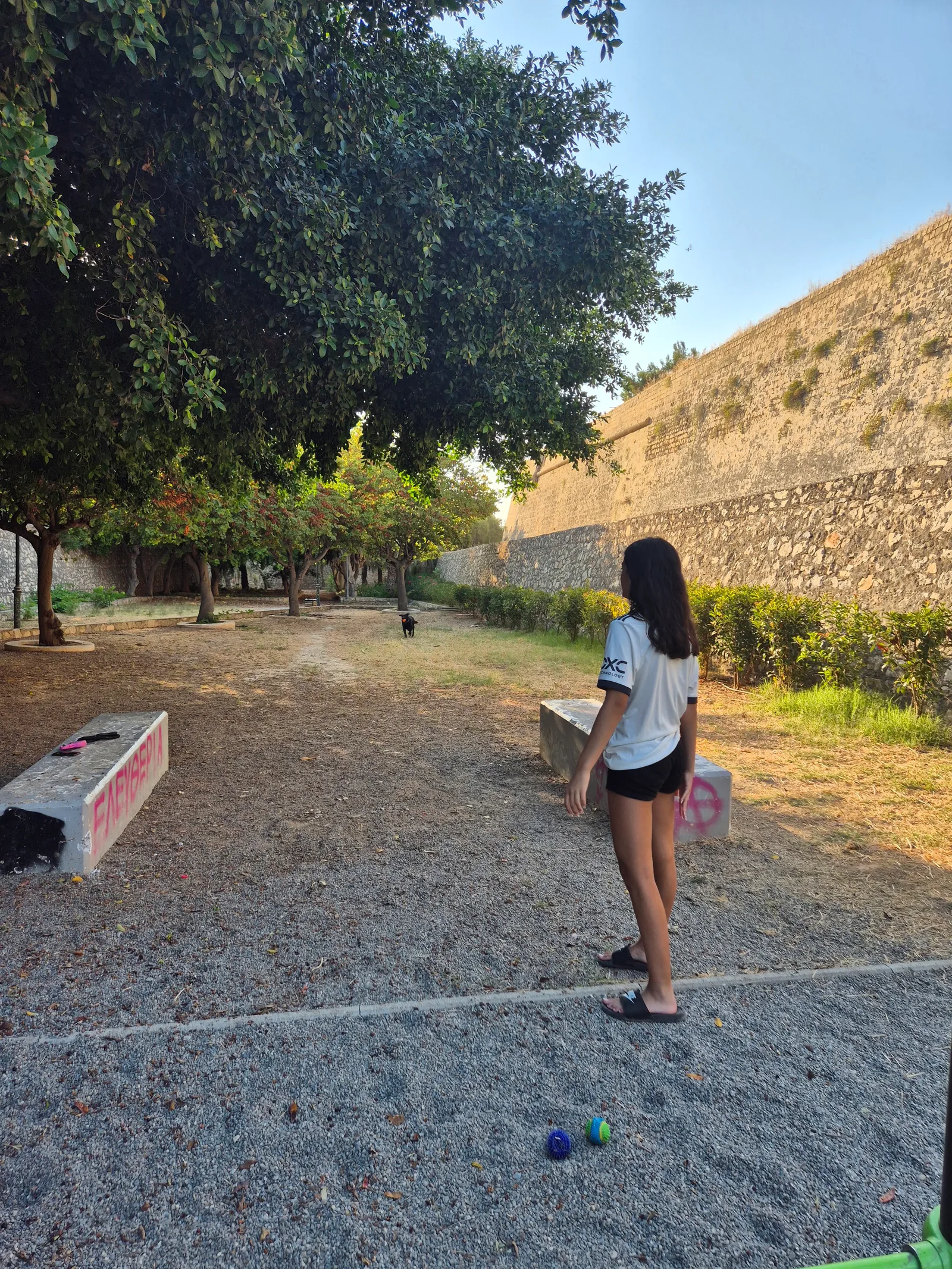 Main view at Kommeno Mpenteni Heraklion — travel photo