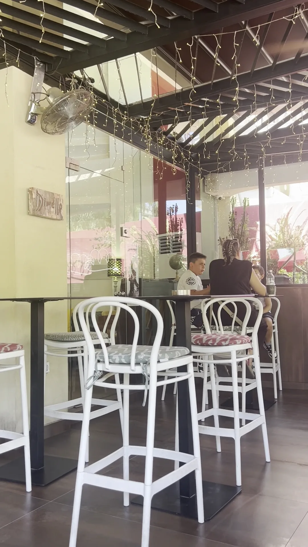 Details at La Maison Du Pain Heraklion — travel photo