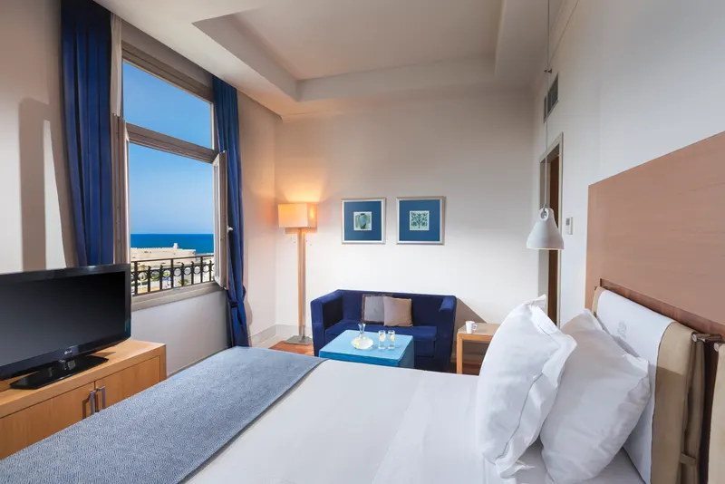 Megaron Hotel