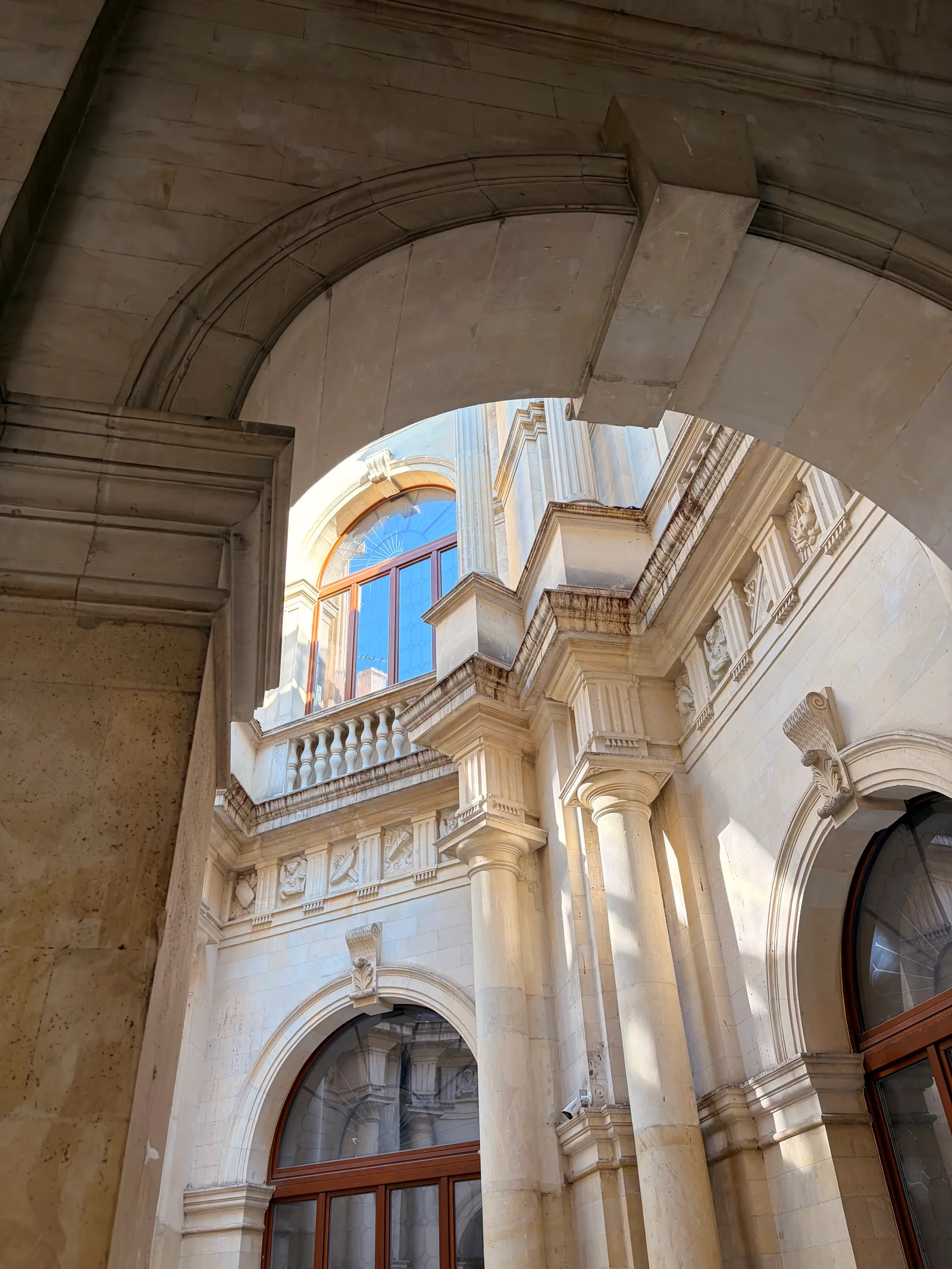 Details at Venetian Loggia Heraklion — travel photo