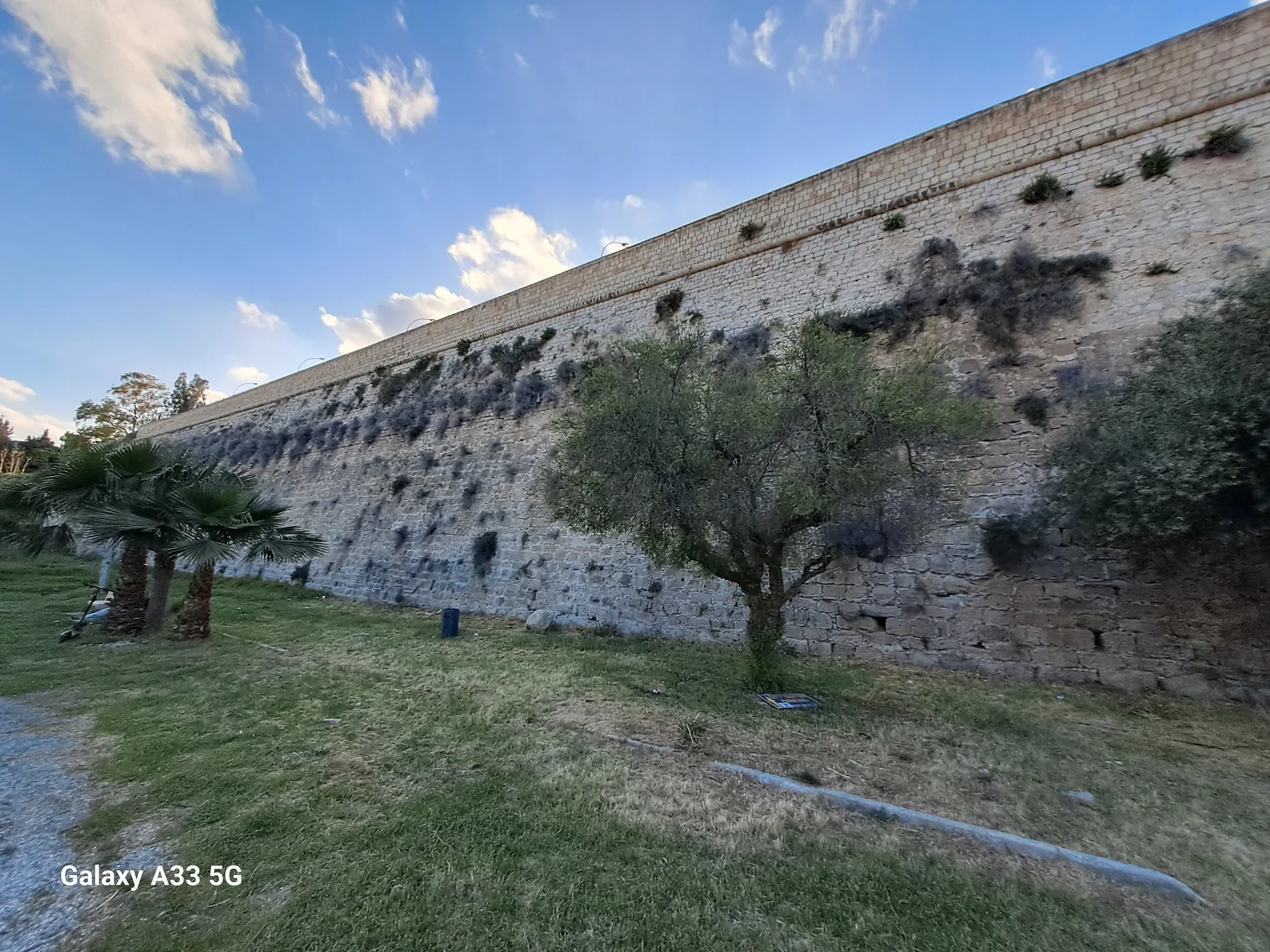 Atmosphere at Venetian Walls of Heraklion Heraklion — travel photo