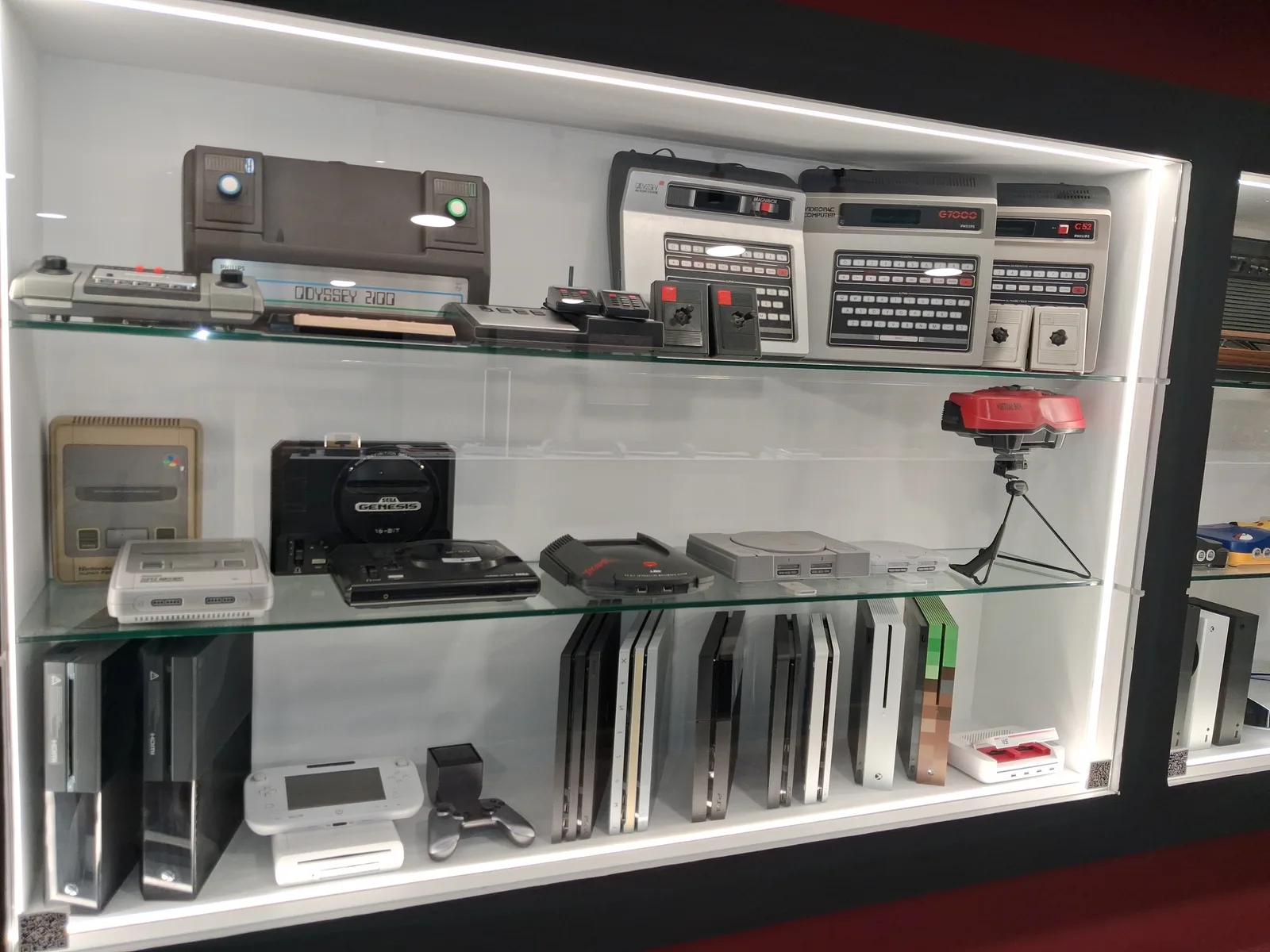 Details at Video Games Museum Heraklion — travel photo