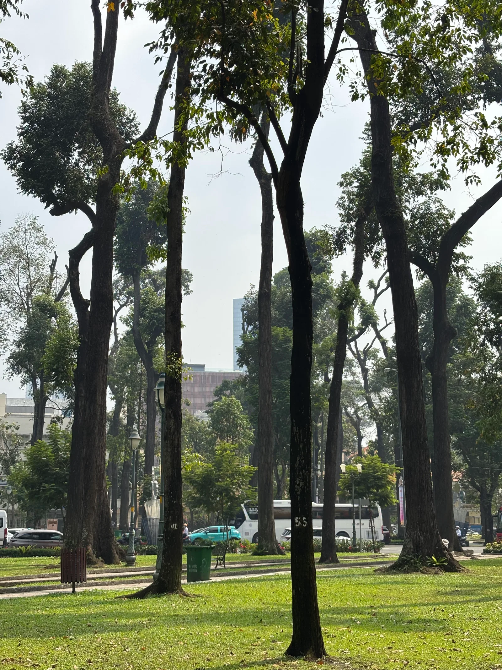 Details at April 30th Park Ho Chi Minh City — travel photo