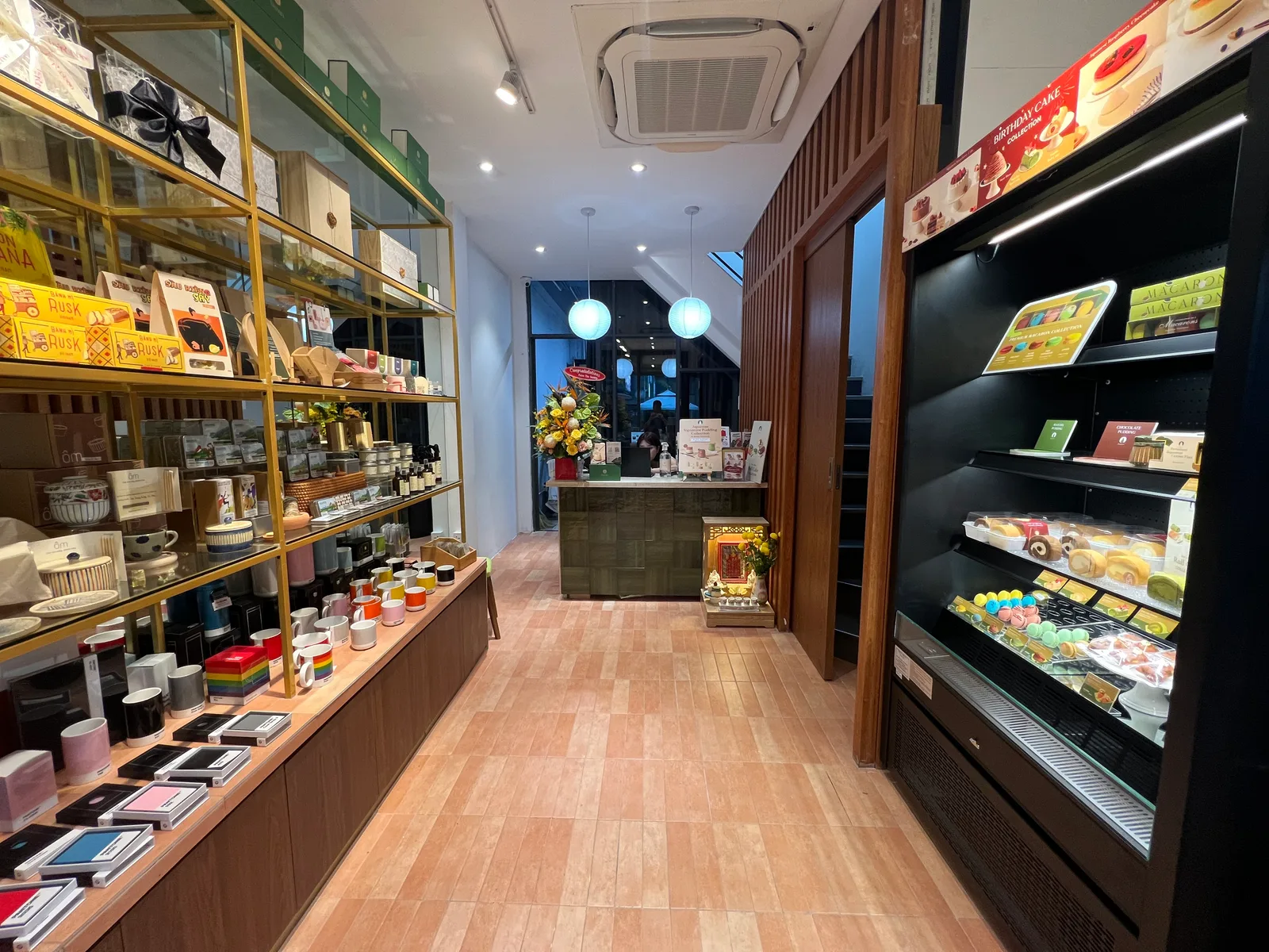 Banan Patisserie Le Thanh Ton