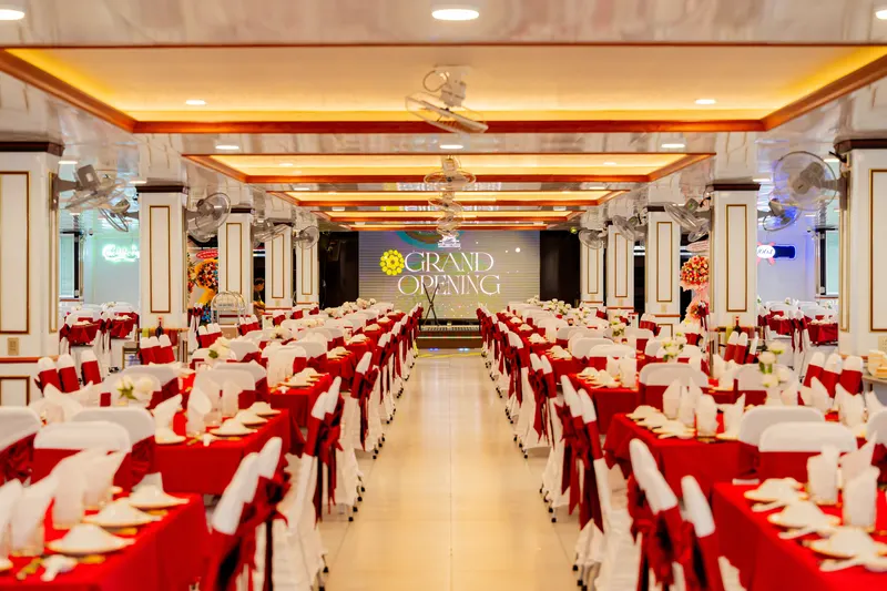 Ben Nghe Cruise