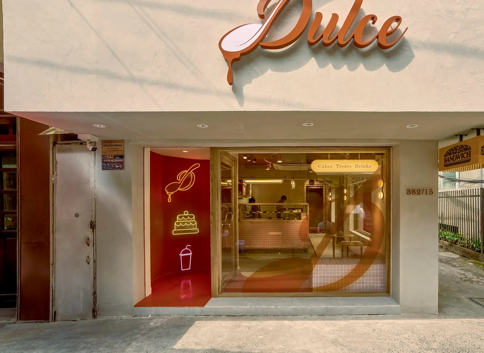 Interior at Dulce de Saigon Ho Chi Minh City — travel photo