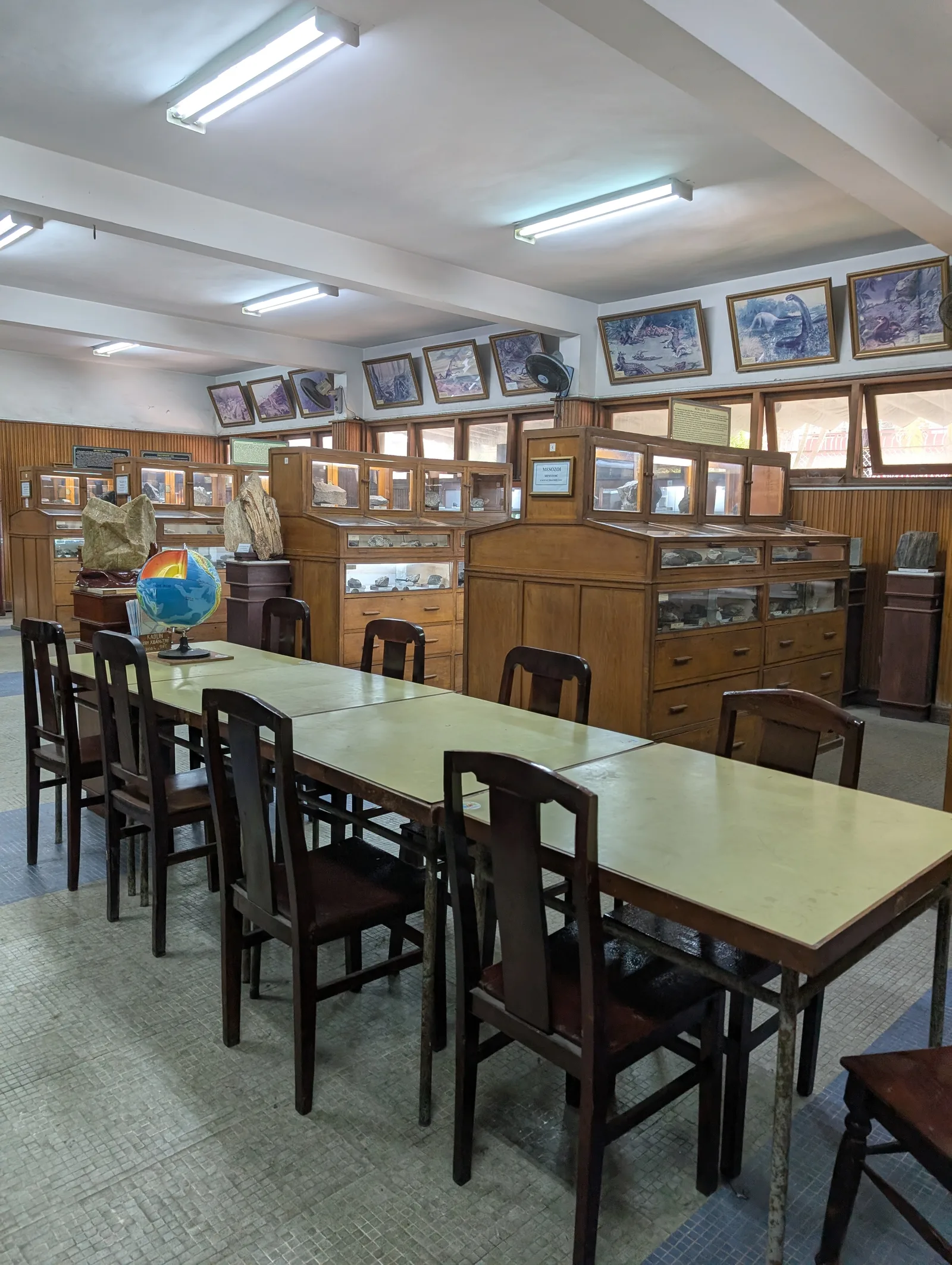 Details at Geological Museum of Vietnam Ho Chi Minh City — travel photo