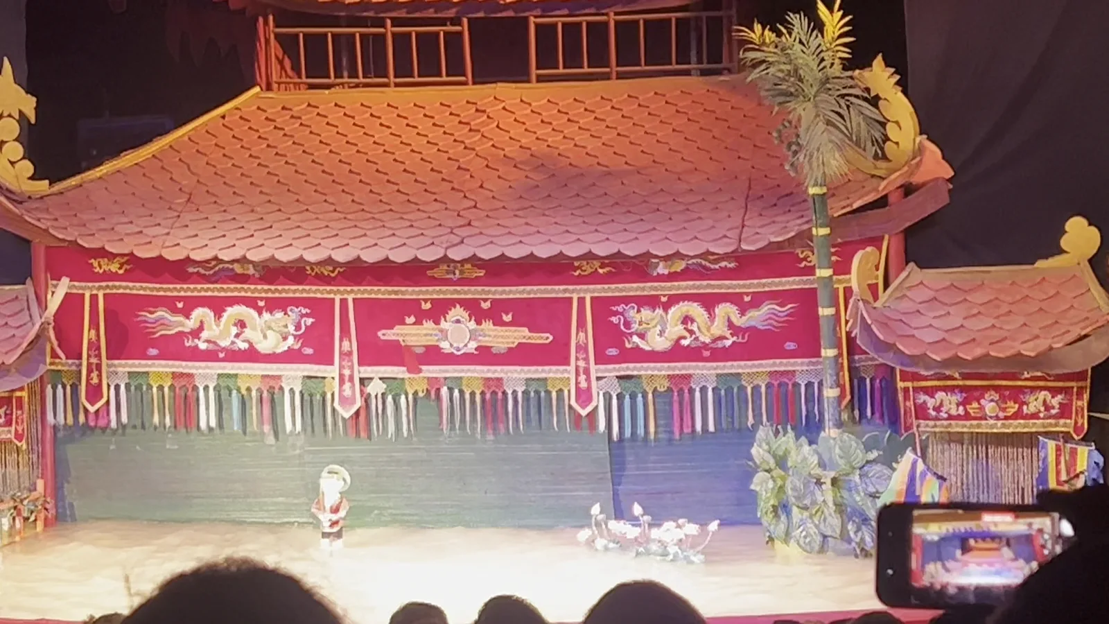 Interior at HCMC Cultural Palace for Labors Ho Chi Minh City — travel photo