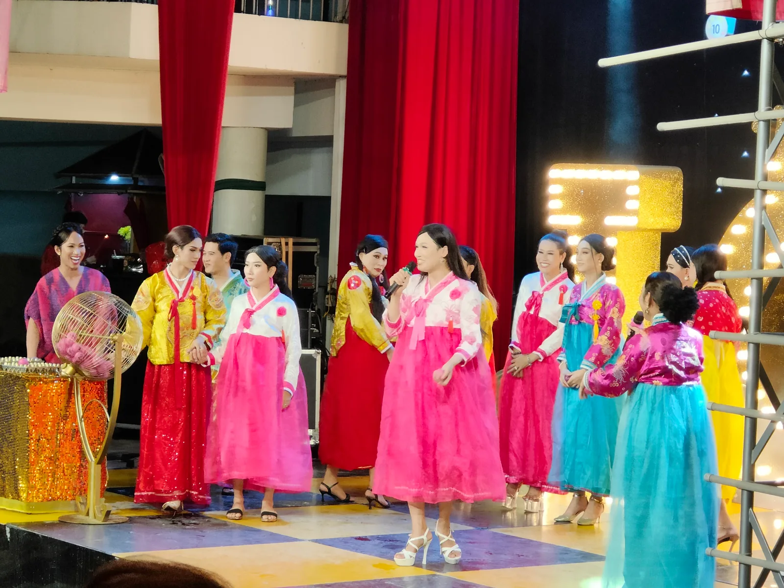 Atmosphere at Hòa Bình District 10 Cultural Center Ho Chi Minh City — travel photo