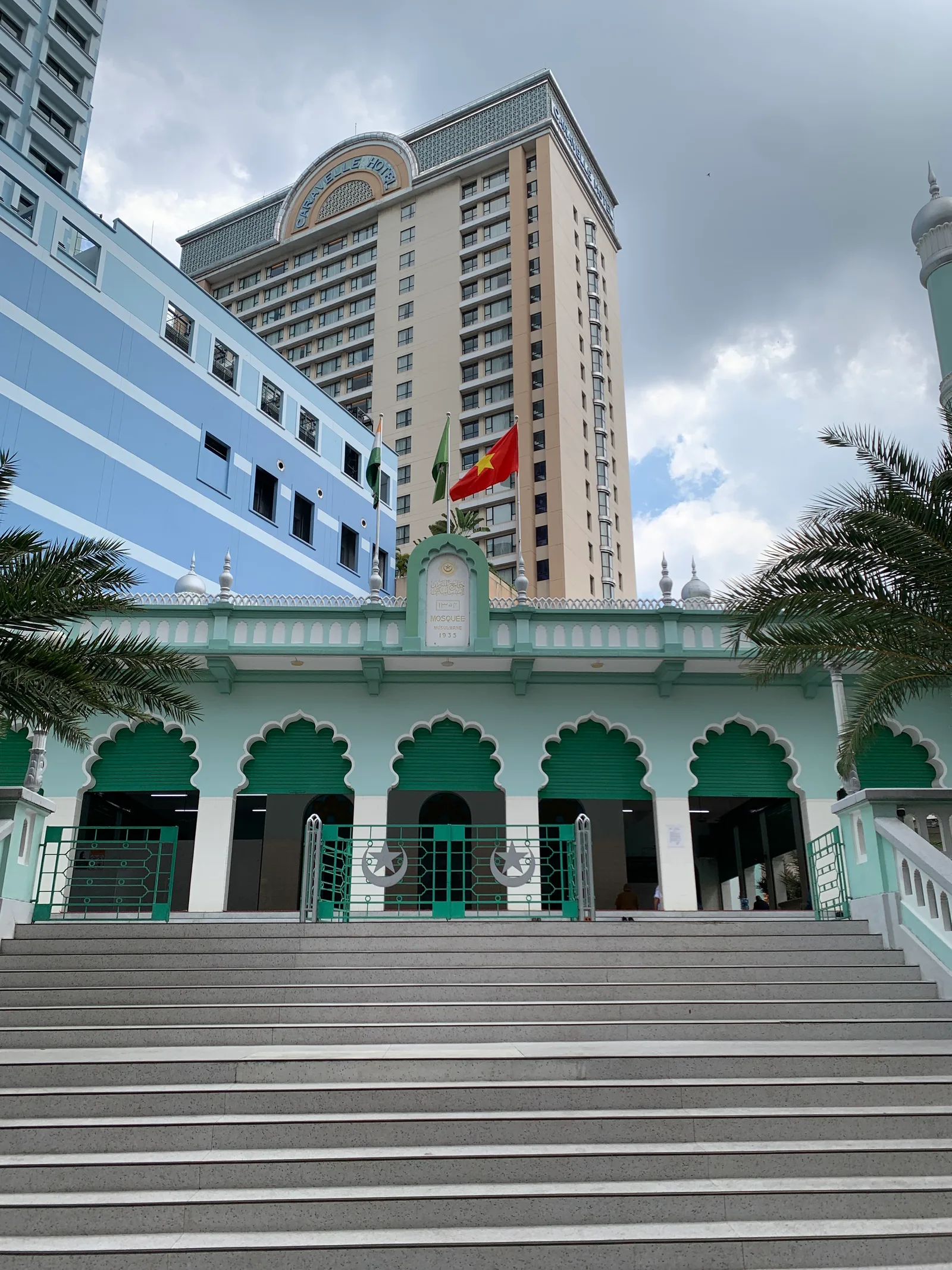 Main view at Jamia Al-Musulman Mosque Ho Chi Minh City — travel photo