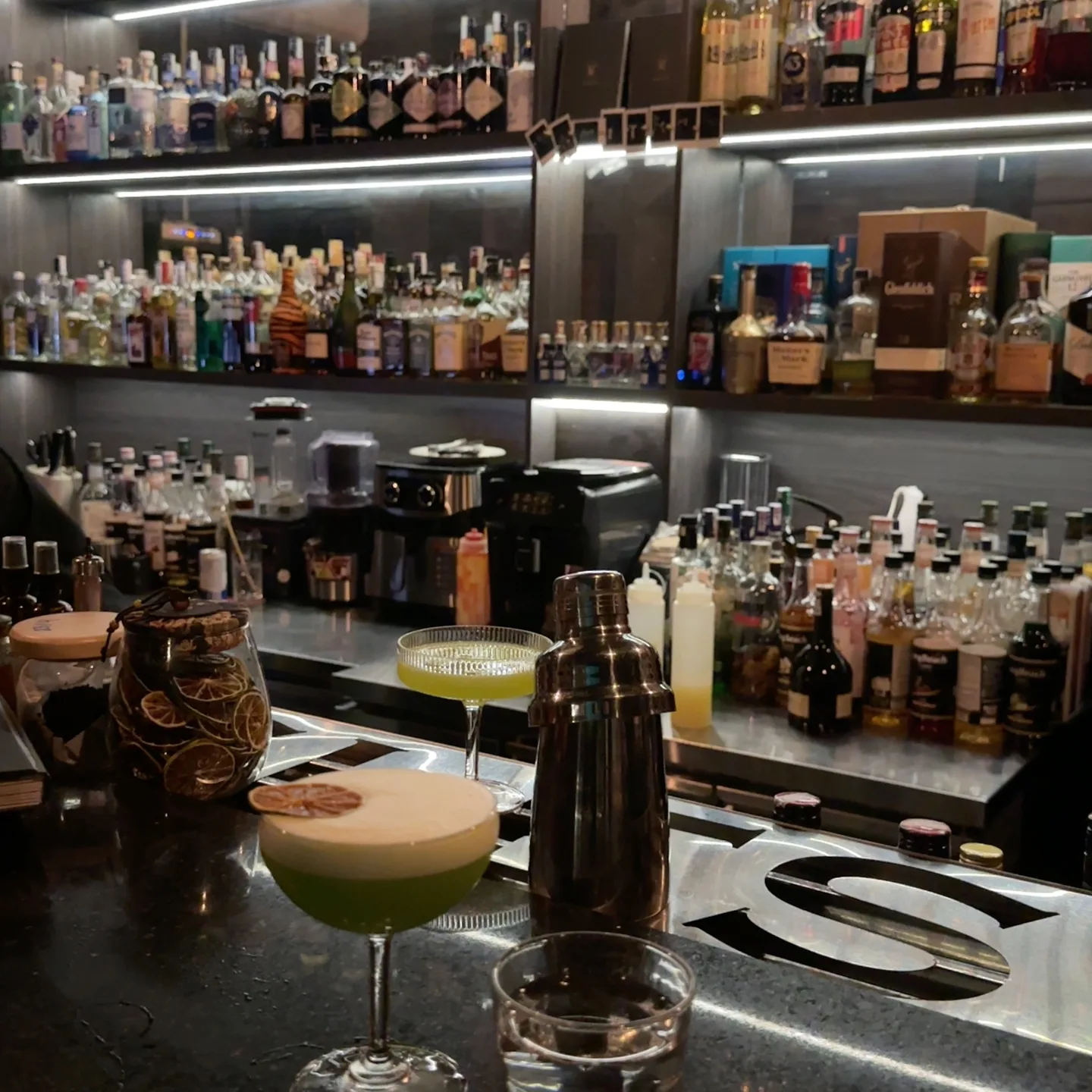 Details at Mingles Hidden Cocktail Bar Ho Chi Minh City — travel photo