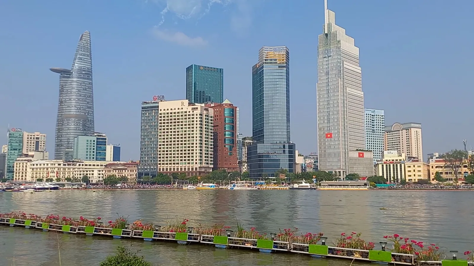 Interior at Saigon Riverfront Park Ho Chi Minh City — travel photo