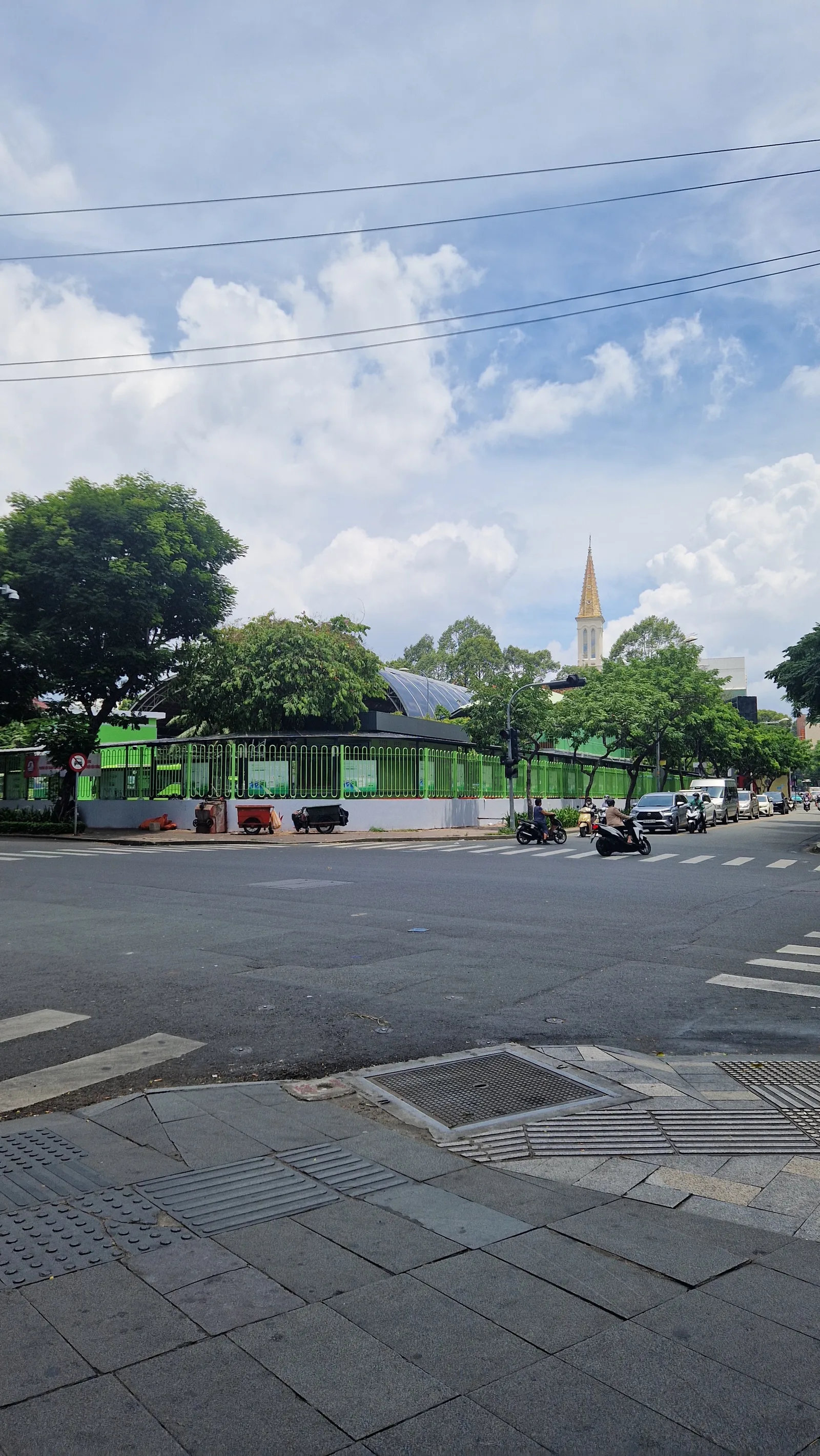 September 23rd Park — family guide Ho Chi Minh City