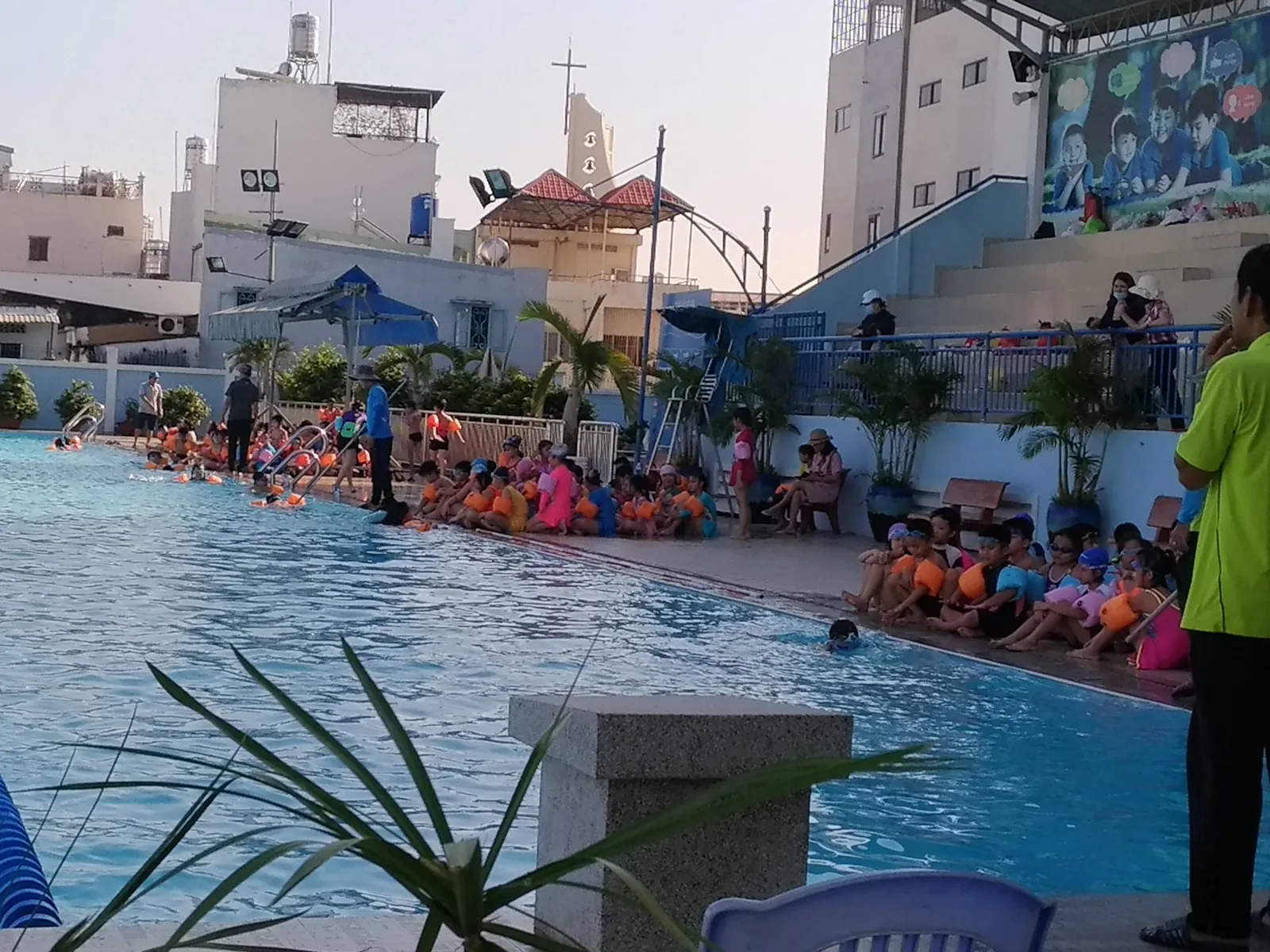 Atmosphere at Trường Trung Cấp Kế Toán Ho Chi Minh City — travel photo