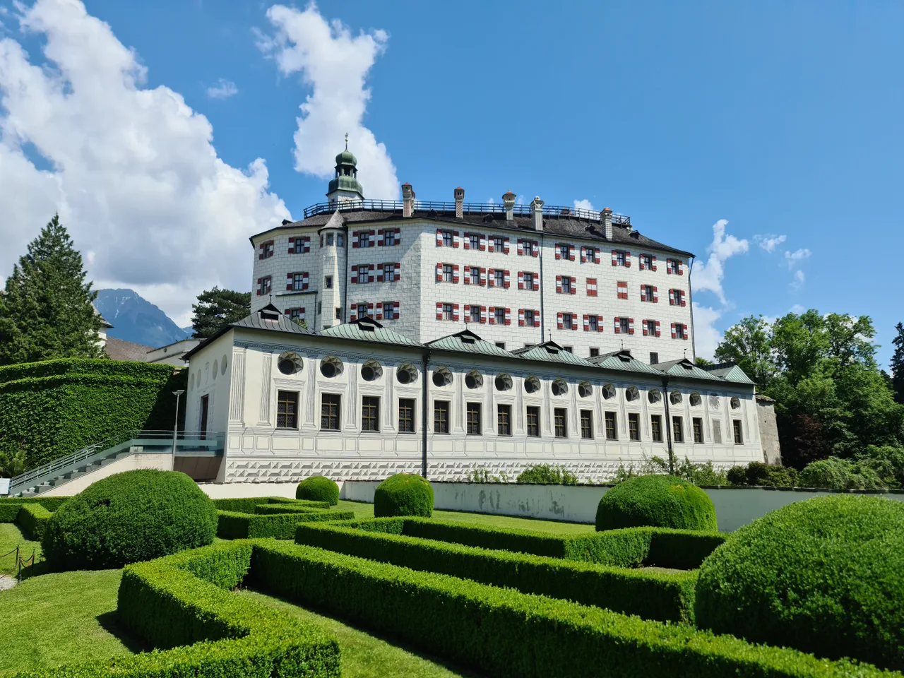 Ambras Castle Innsbruck — culture guide Innsbruck