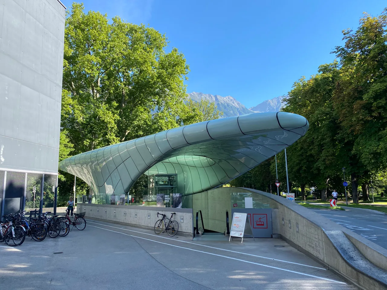 Congress (Hungerburgbahn)