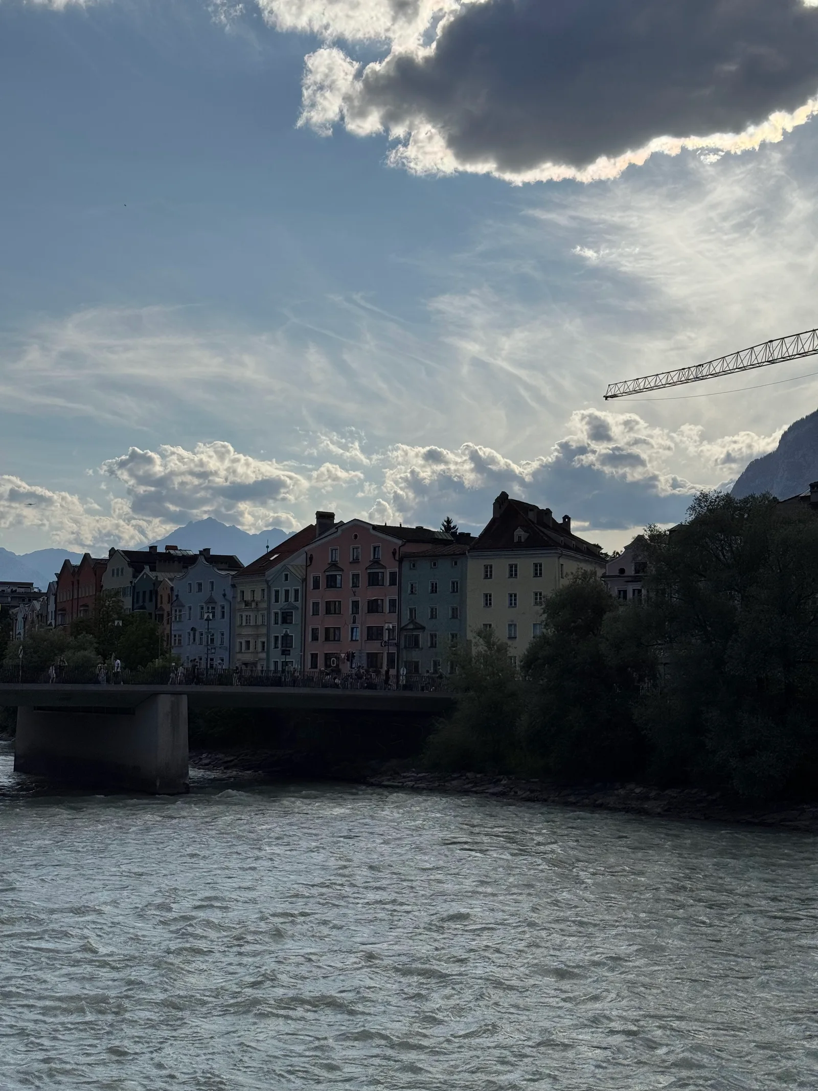 Atmosphere at Englischer Garten Innsbruck — travel photo