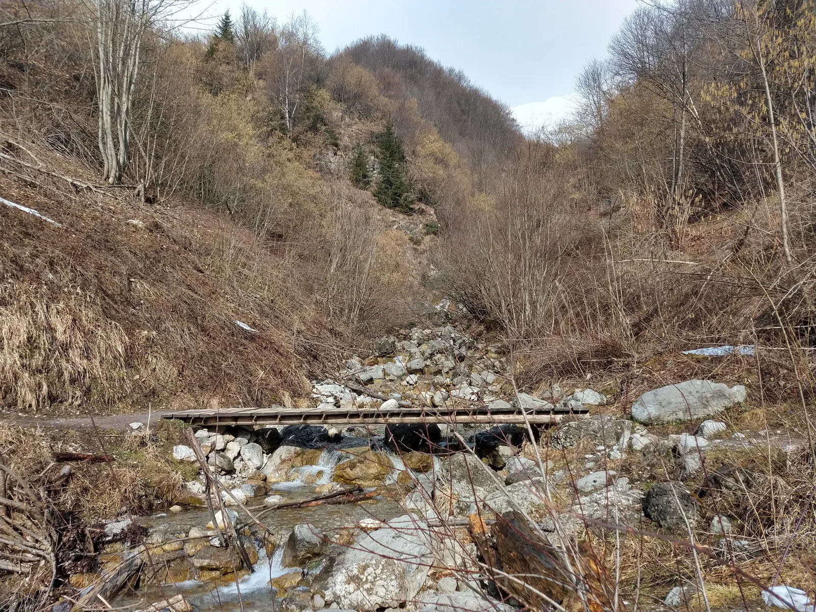 Atmosphere at Höttinger Bild Innsbruck — travel photo