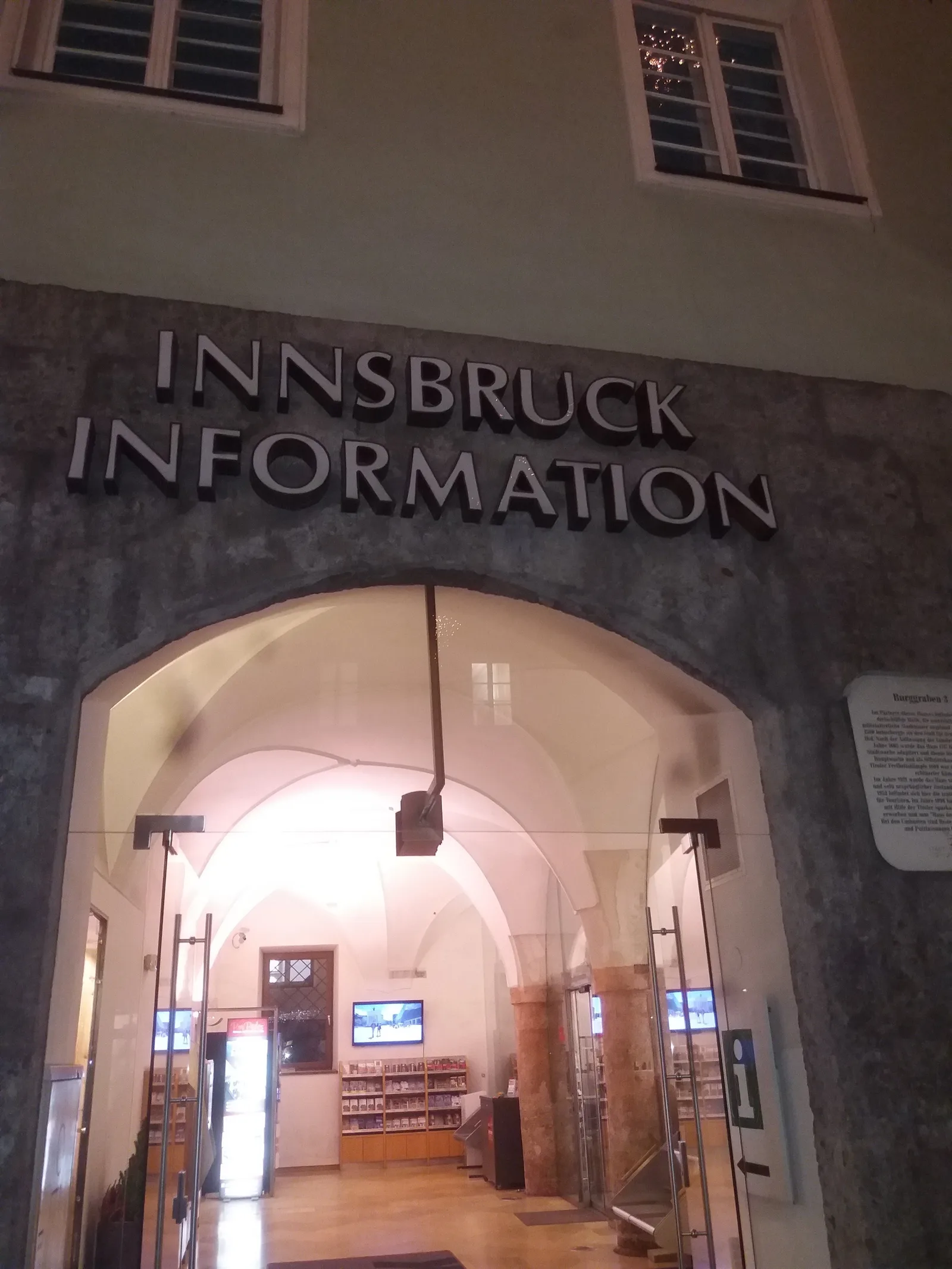 Main view at Innsbruck Tourismus Innsbruck — travel photo