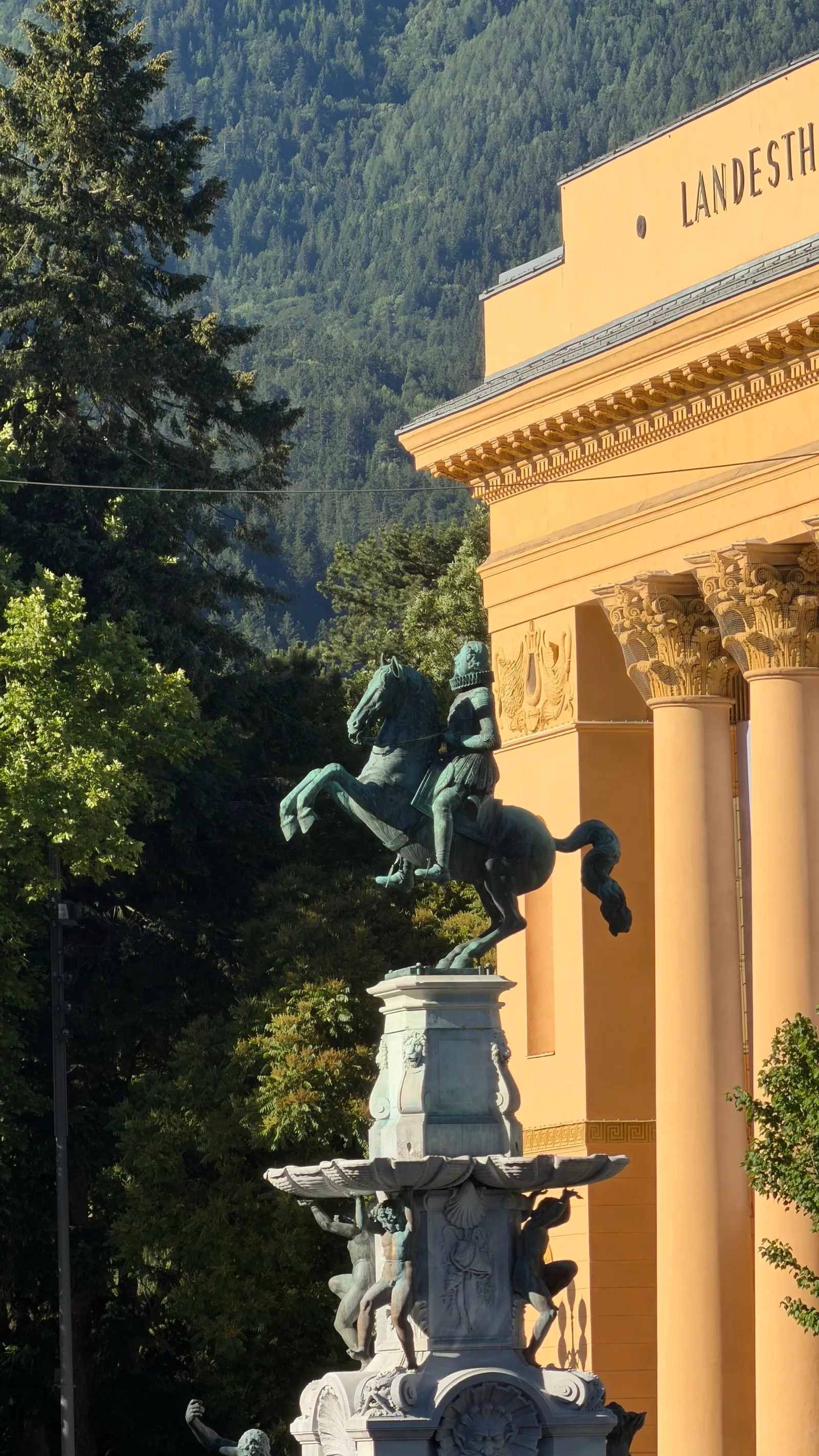 Atmosphere at Leopold Fountain Innsbruck — travel photo