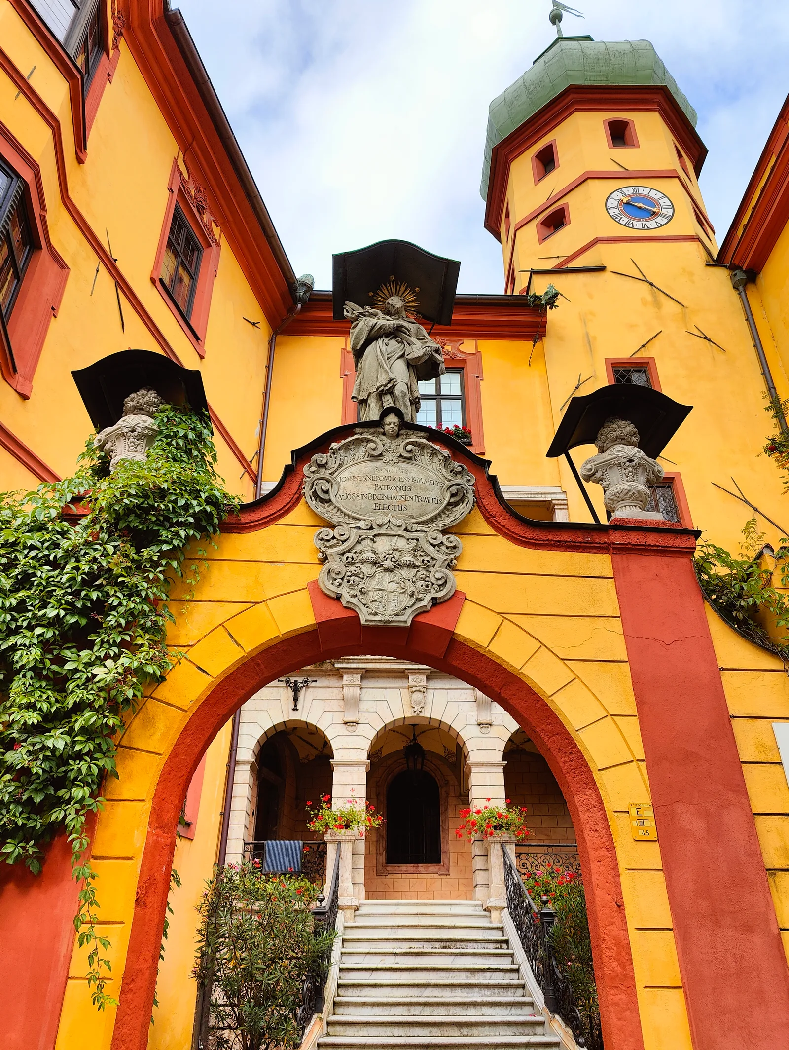 Details at Schloss Büchsenhausen Innsbruck — travel photo