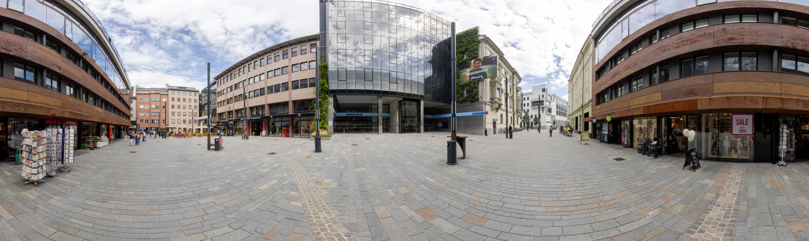 Main view at Sparkassenplatz Innsbruck — travel photo
