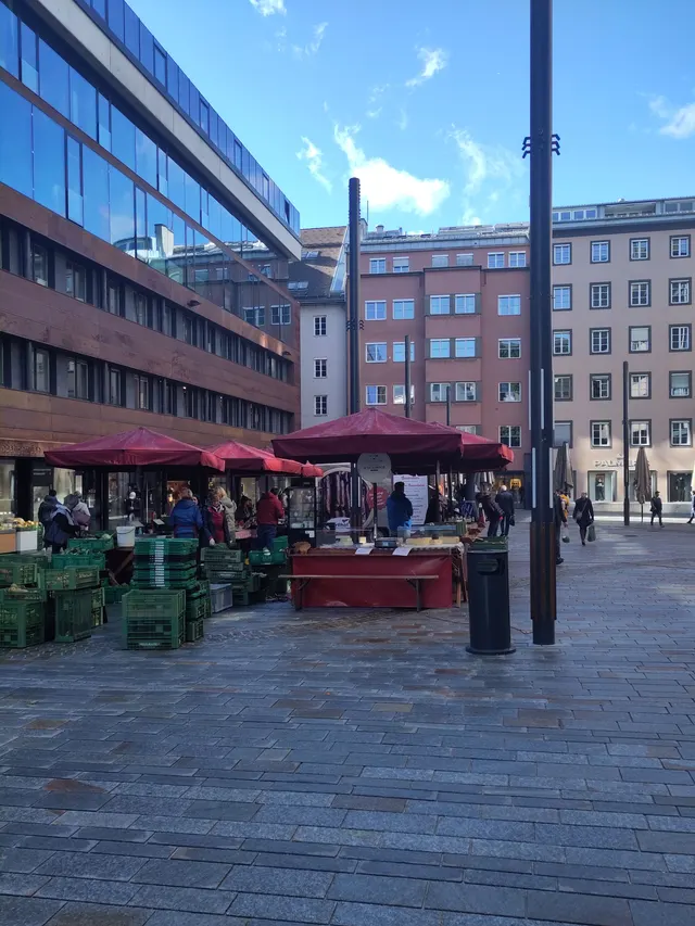 Sparkassenplatz