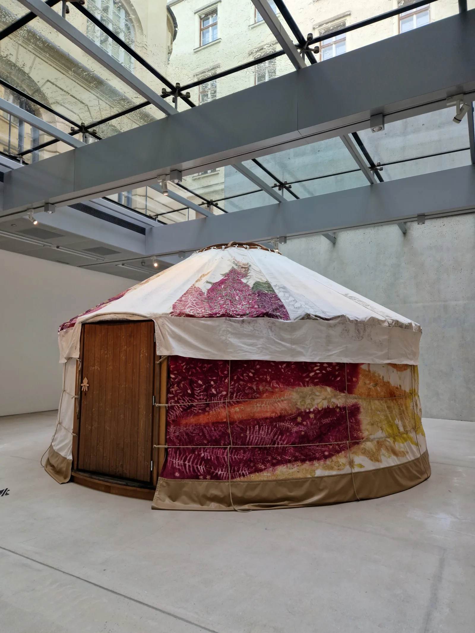 Atmosphere at TAXISPALAIS Kunsthalle Tirol Innsbruck — travel photo