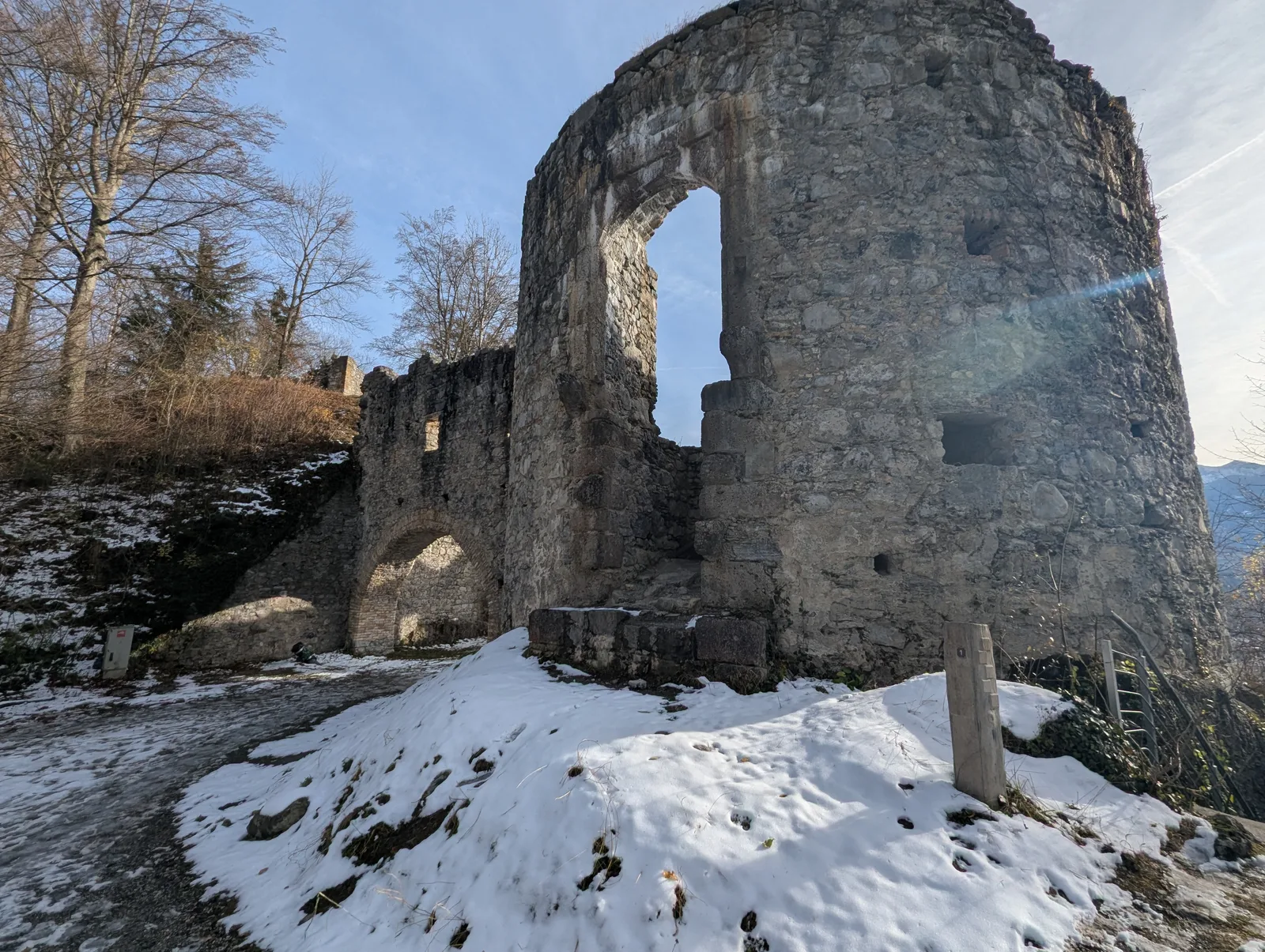Atmosphere at Thaur Castle Ruins Innsbruck — travel photo