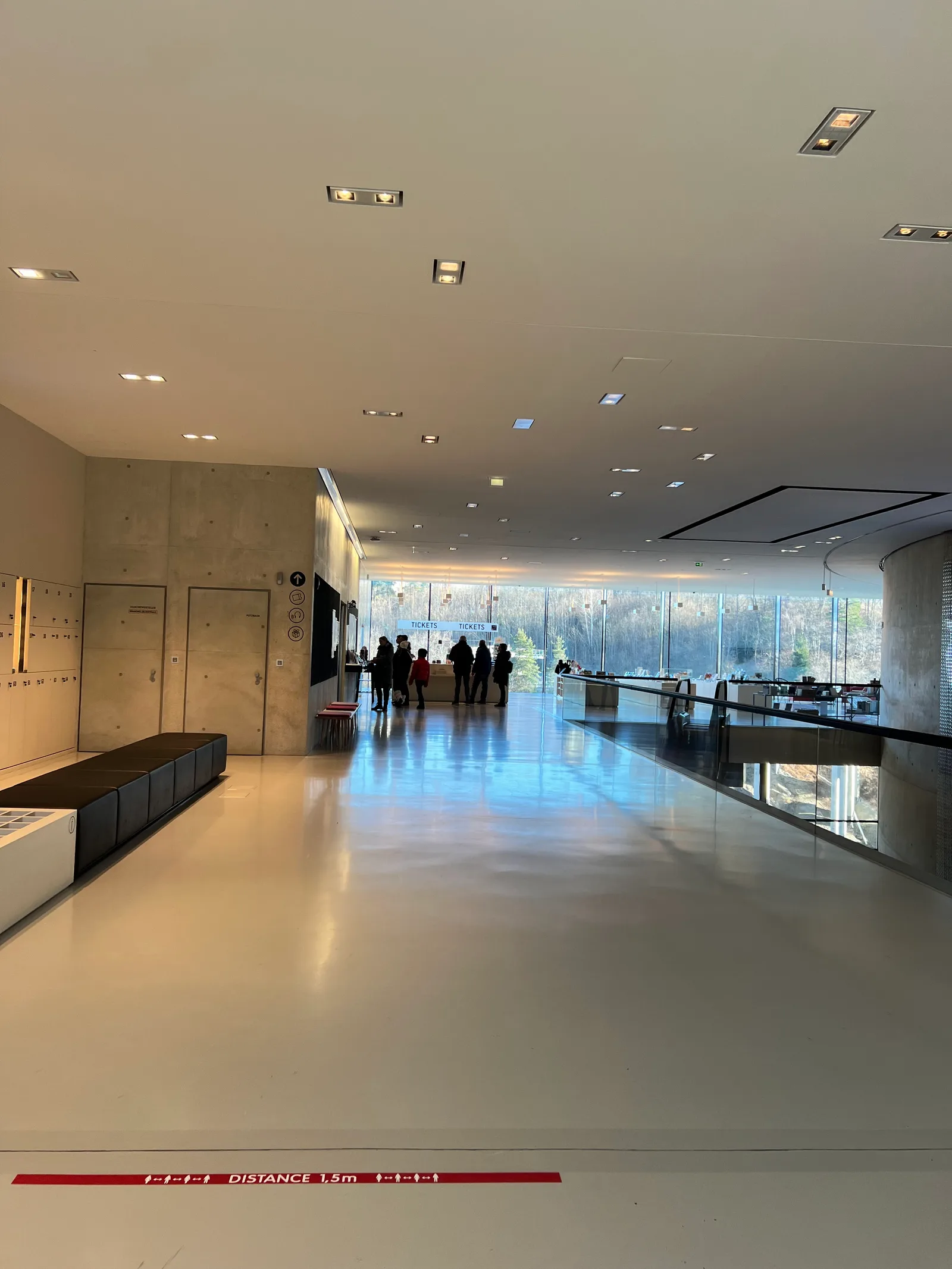 Atmosphere at Tirol Panorama and Kaiserjäger Museum Innsbruck — travel photo