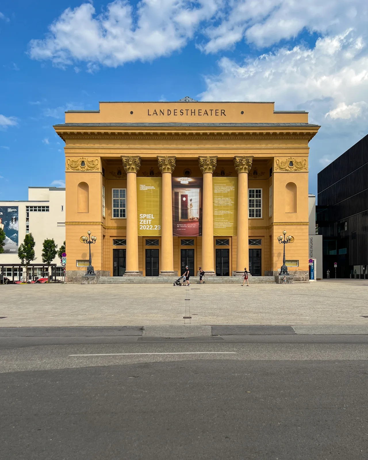 Tiroler Landestheater