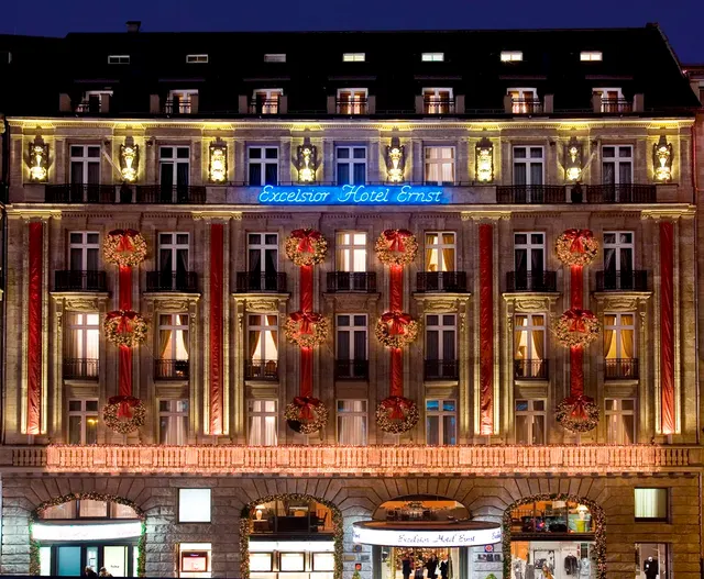Hotel Excelsior Ernst